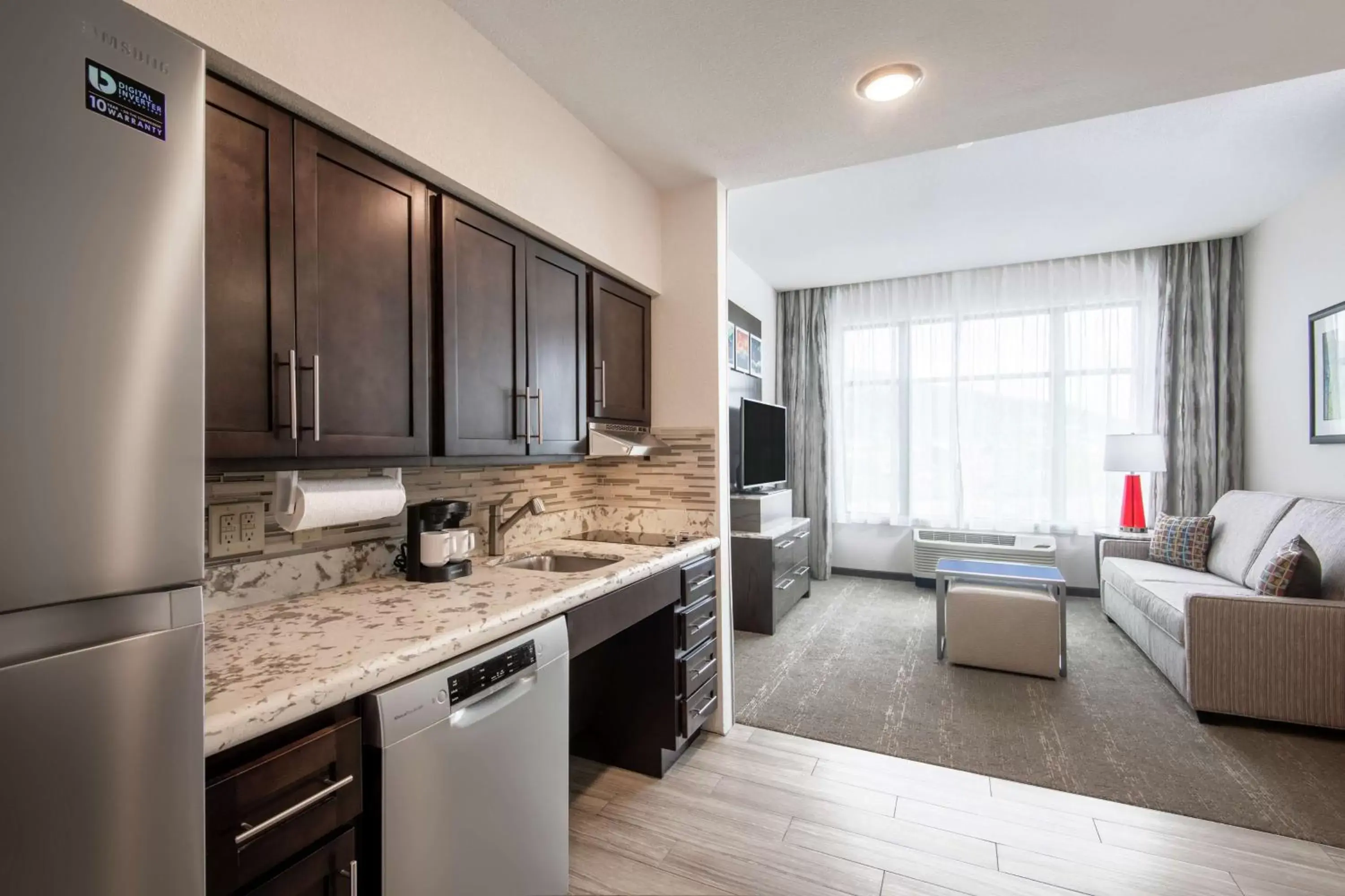 Bedroom, Kitchen/Kitchenette in Homewood Suites By Hilton Steamboat Springs