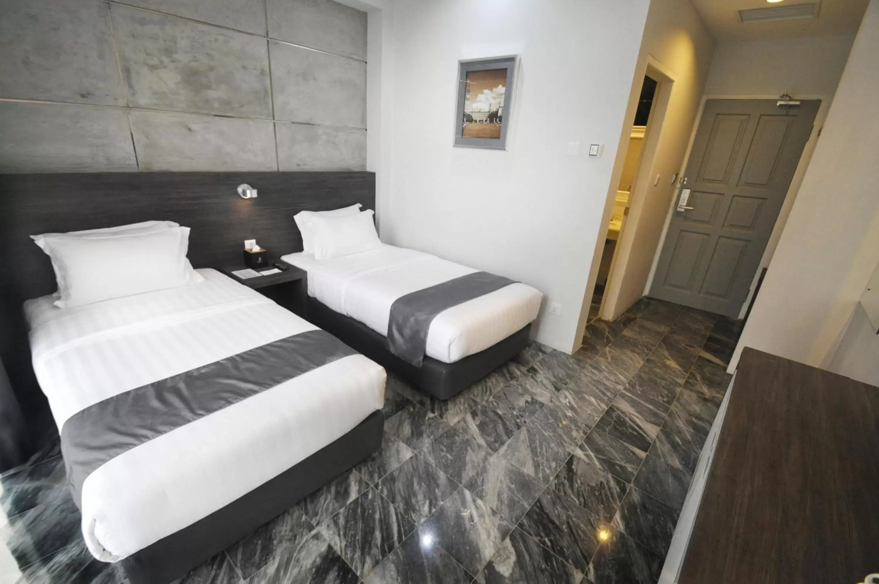 Bed, Room Photo in Dreamtel Jakarta