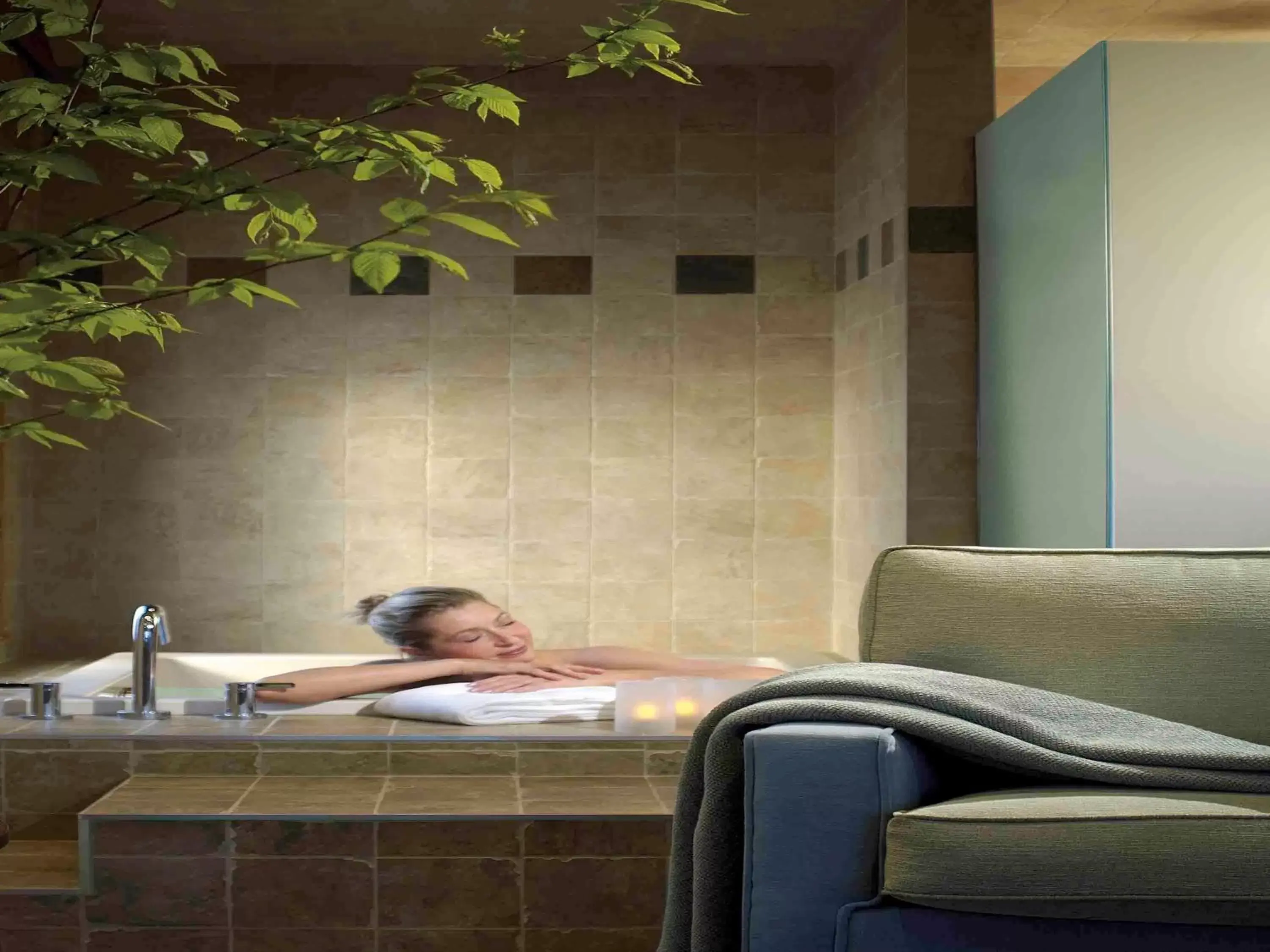 Spa and wellness centre/facilities in Fairmont Le Chateau Montebello