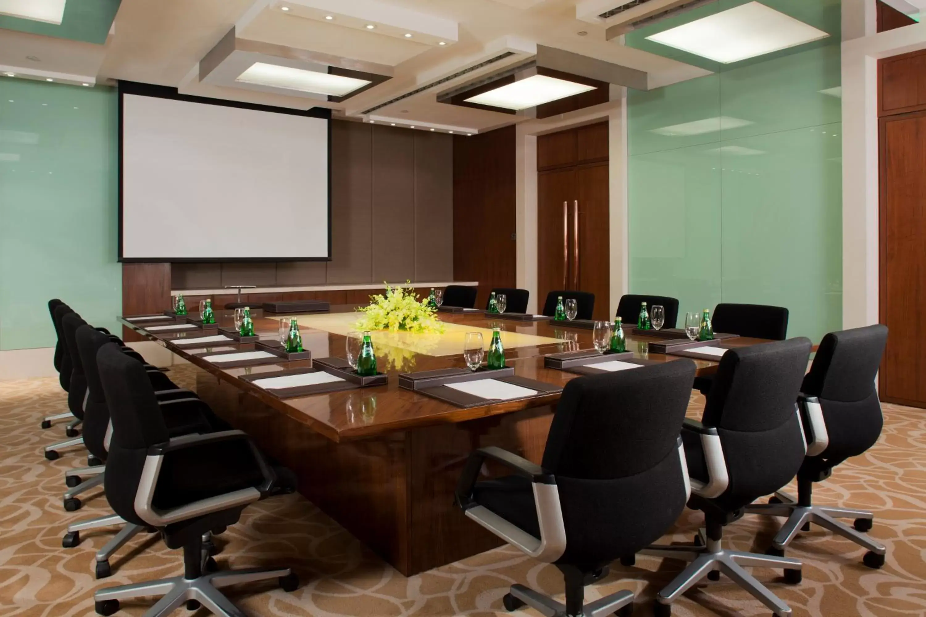 Meeting/conference room in Crowne Plaza New Delhi Okhla, an IHG Hotel