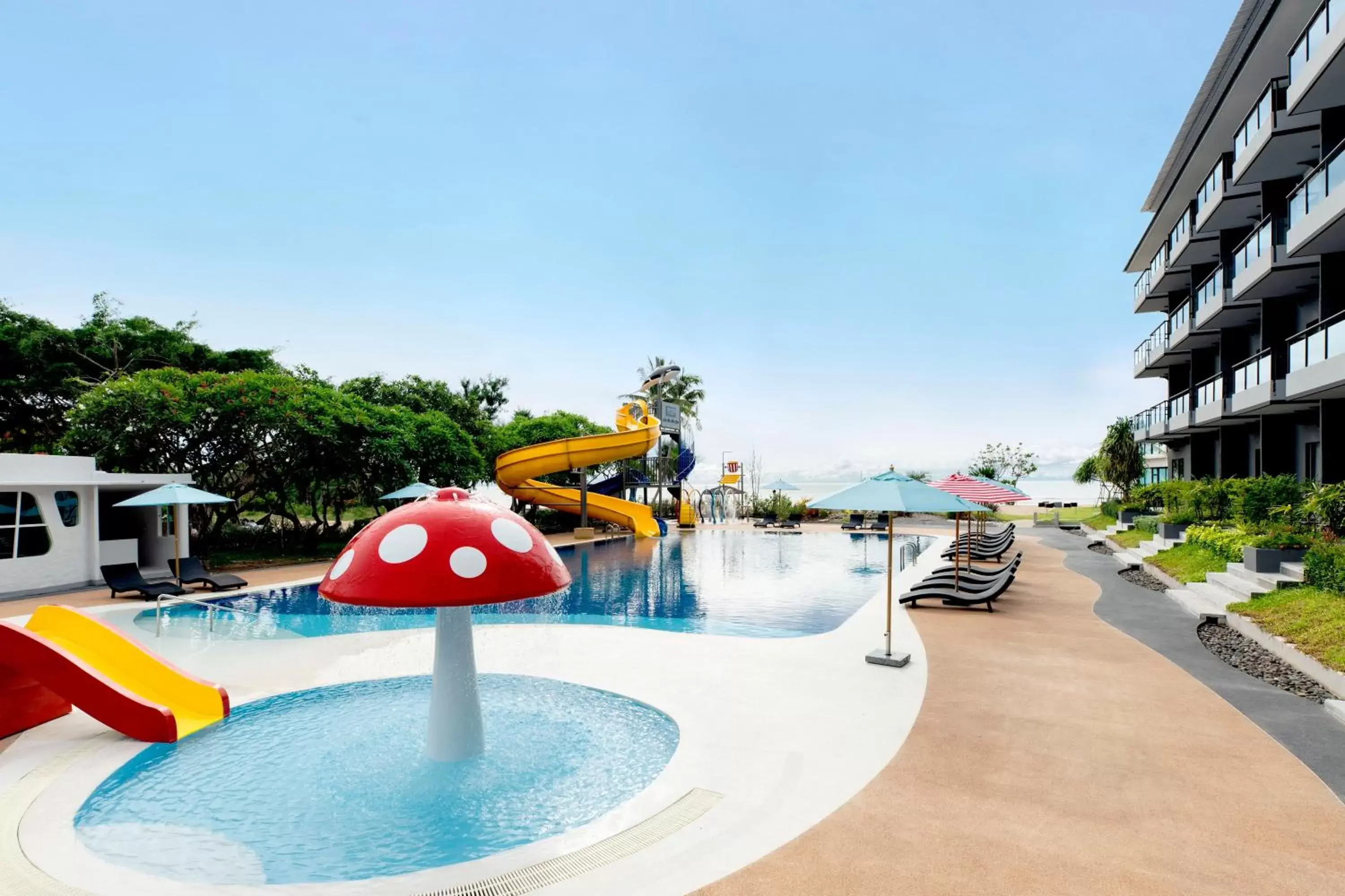 Swimming pool in Centara Life Cha-Am Beach Resort Hua Hin Swimming pool in Centara Life Cha-Am Beach Resort Hua Hin