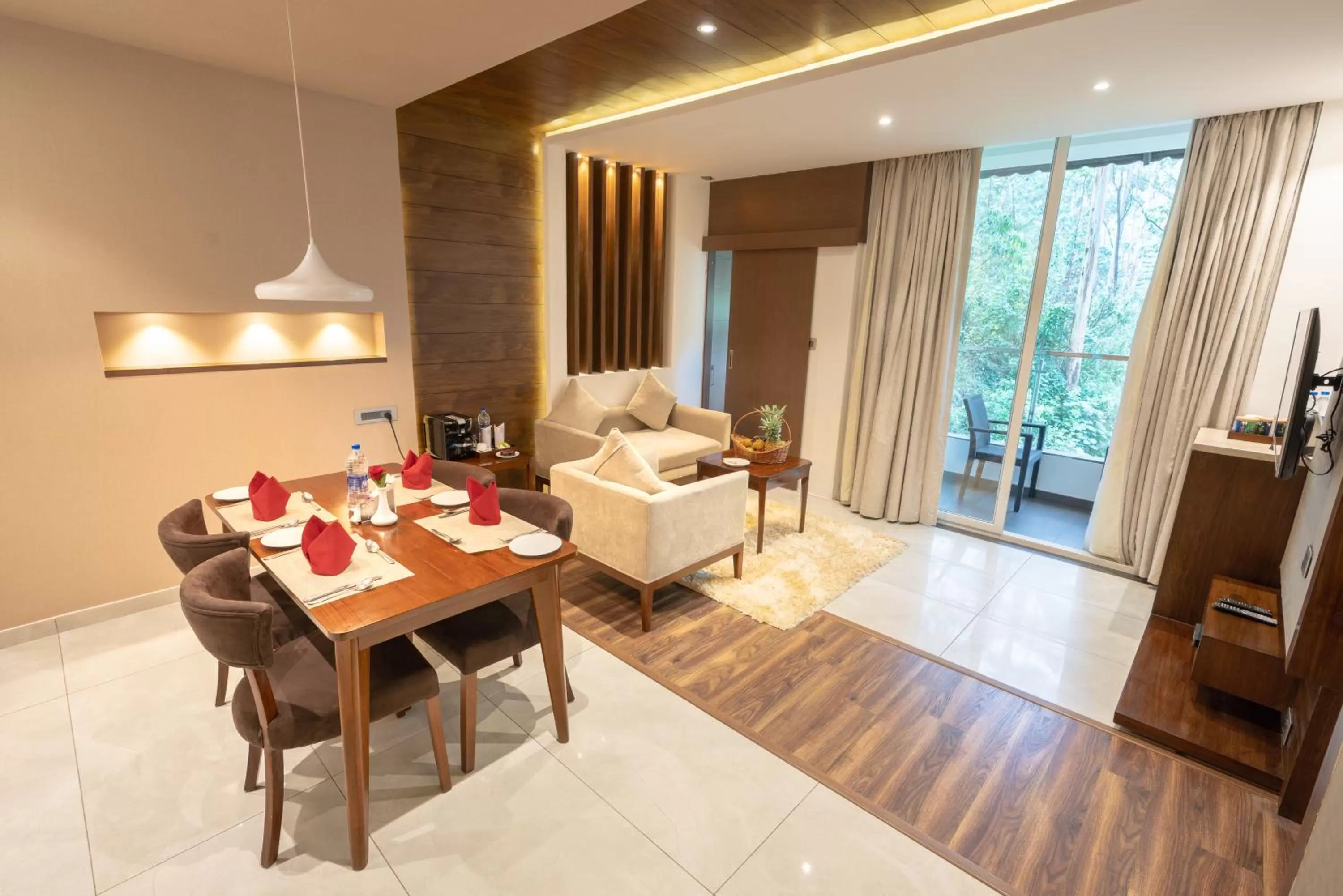 Living room, Bed in Blanket Hotel & Spa