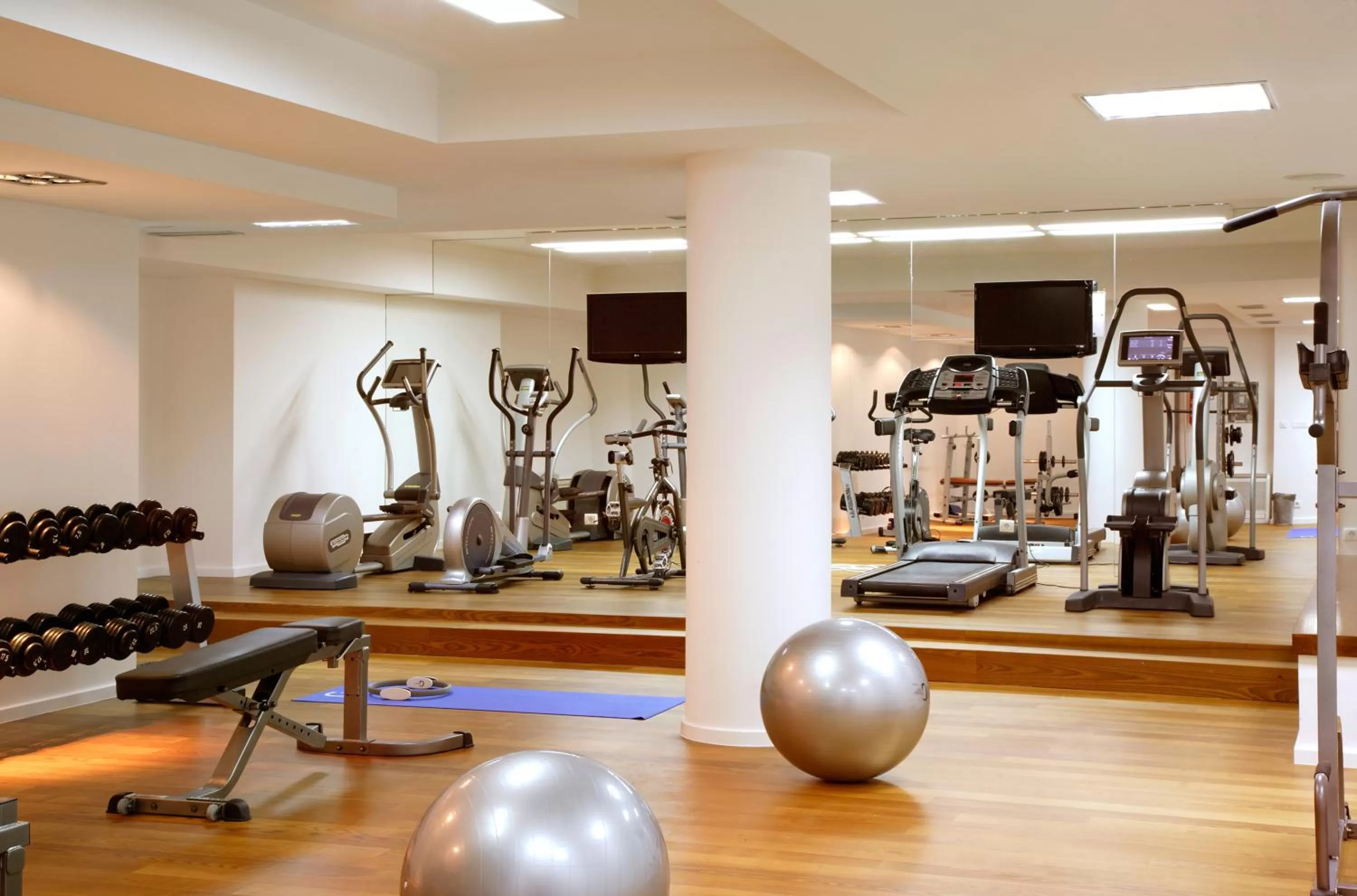Fitness centre/facilities in Hotel Atrium