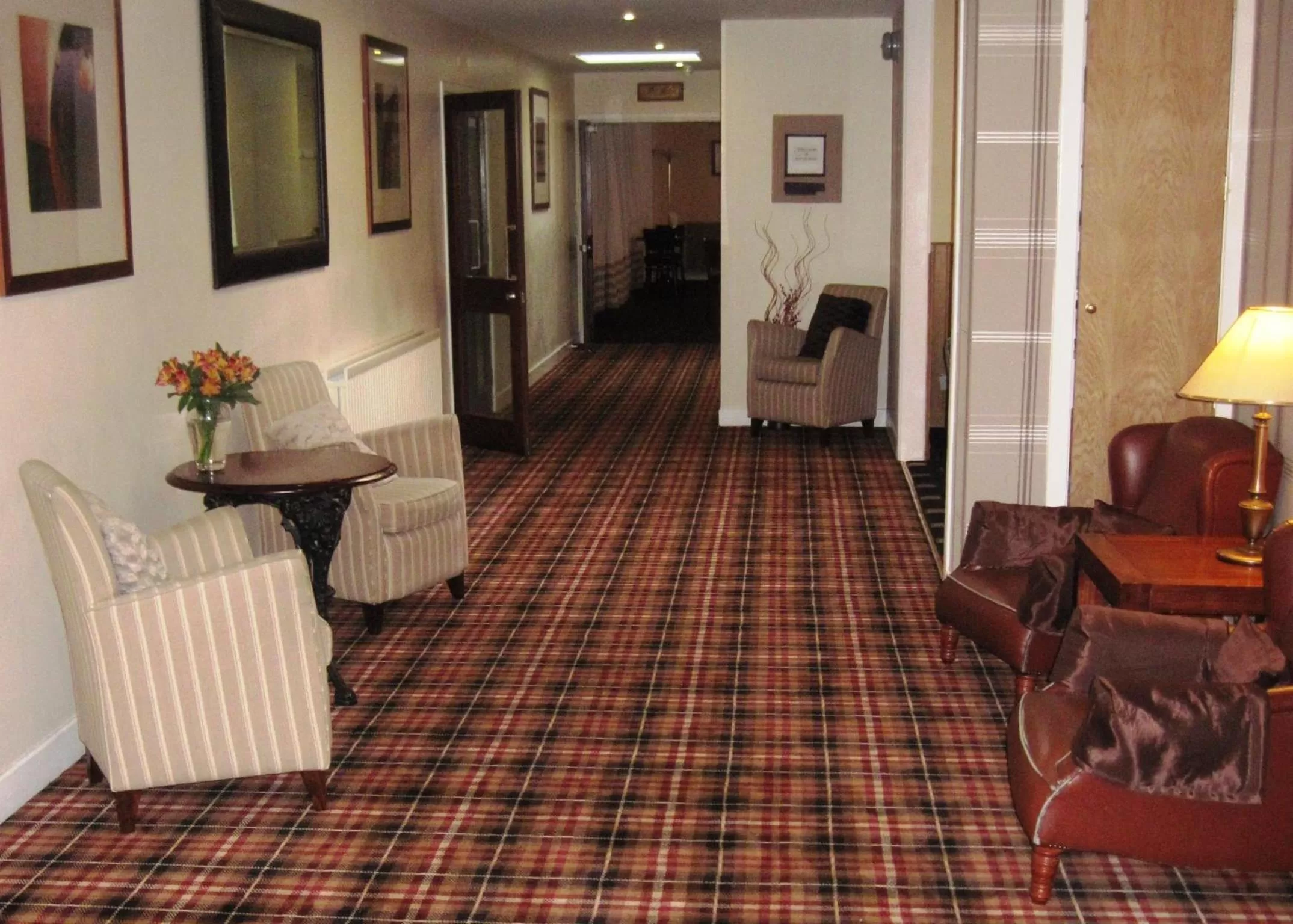 Lobby or reception in Norseman Hotel