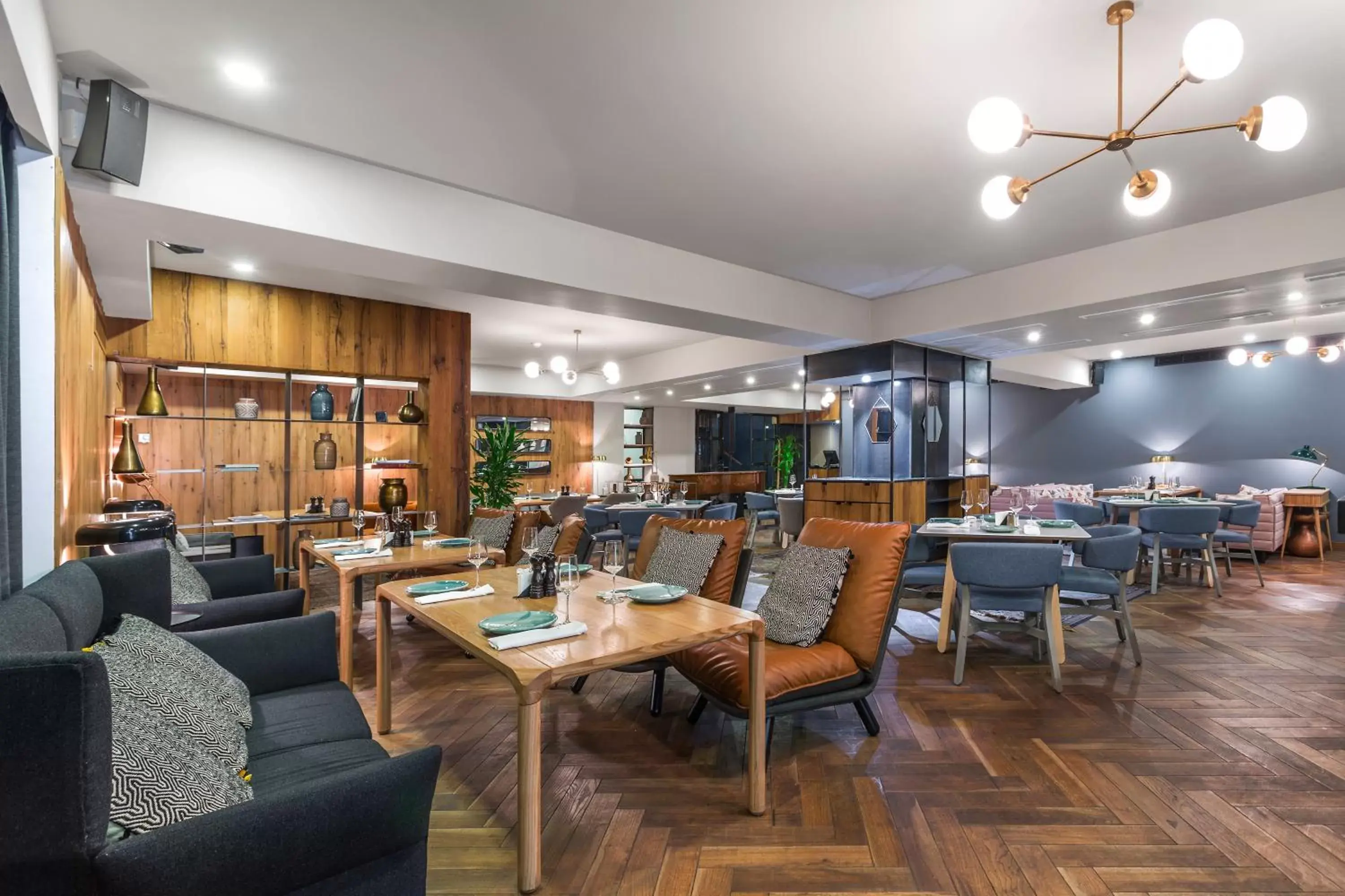 Restaurant/places to eat in Shota @ Rustaveli Boutique Hotel Restaurant/places to eat in Shota @ Rustaveli Boutique Hotel