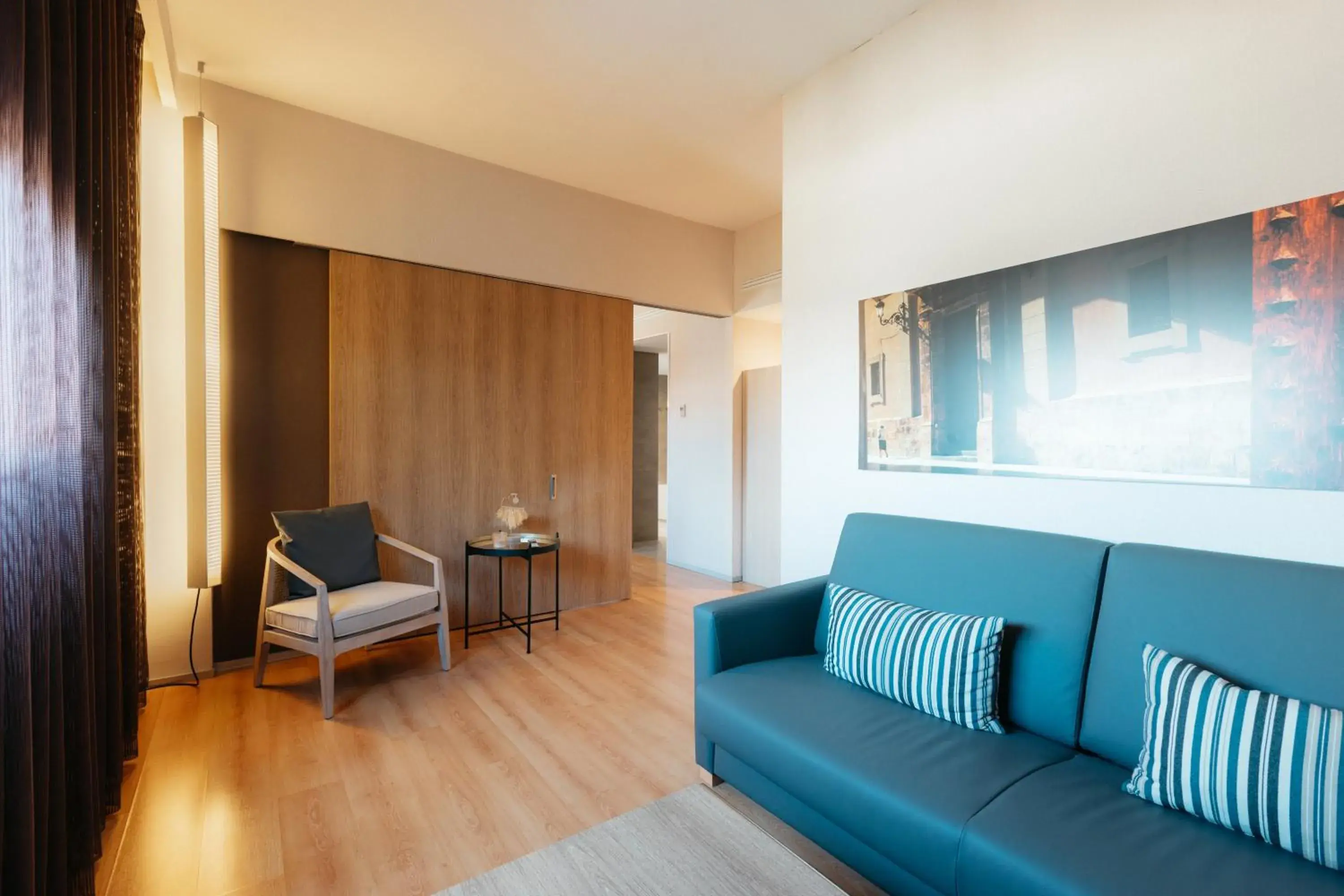 Living room, Seating Area in Barceló Valencia