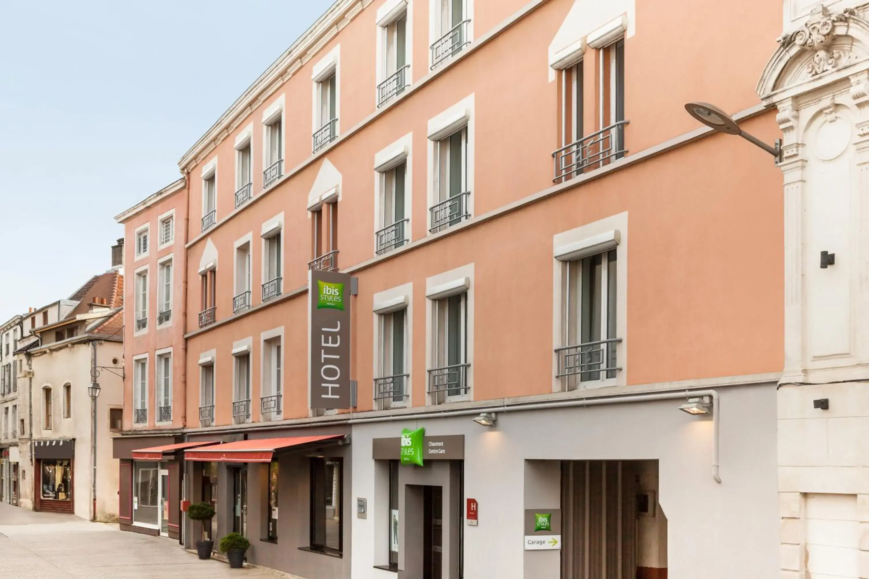 Property Building in ibis Styles Chaumont Centre Gare