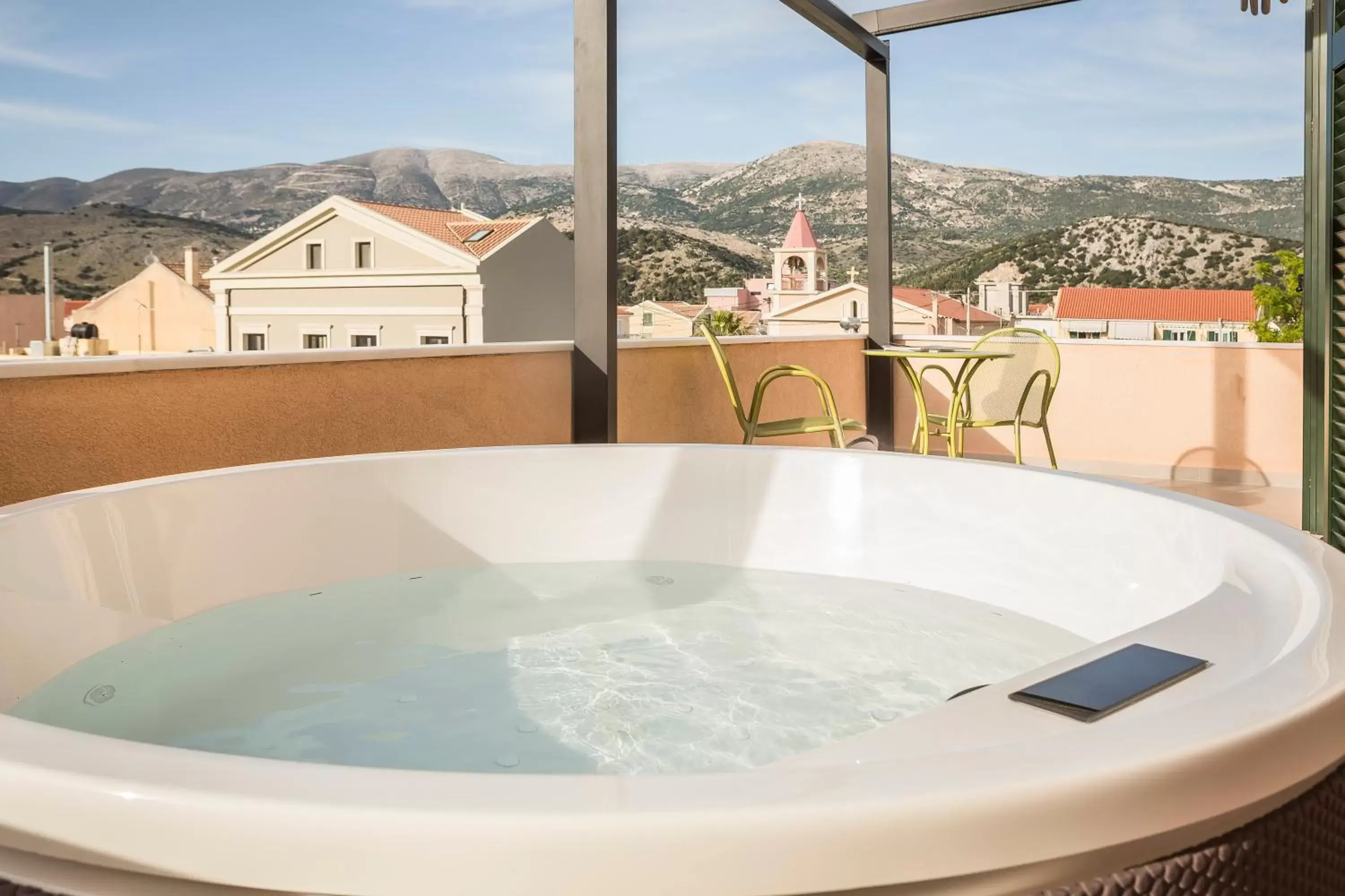 Hot Tub, Mountain View in Ionian Plaza Hotel