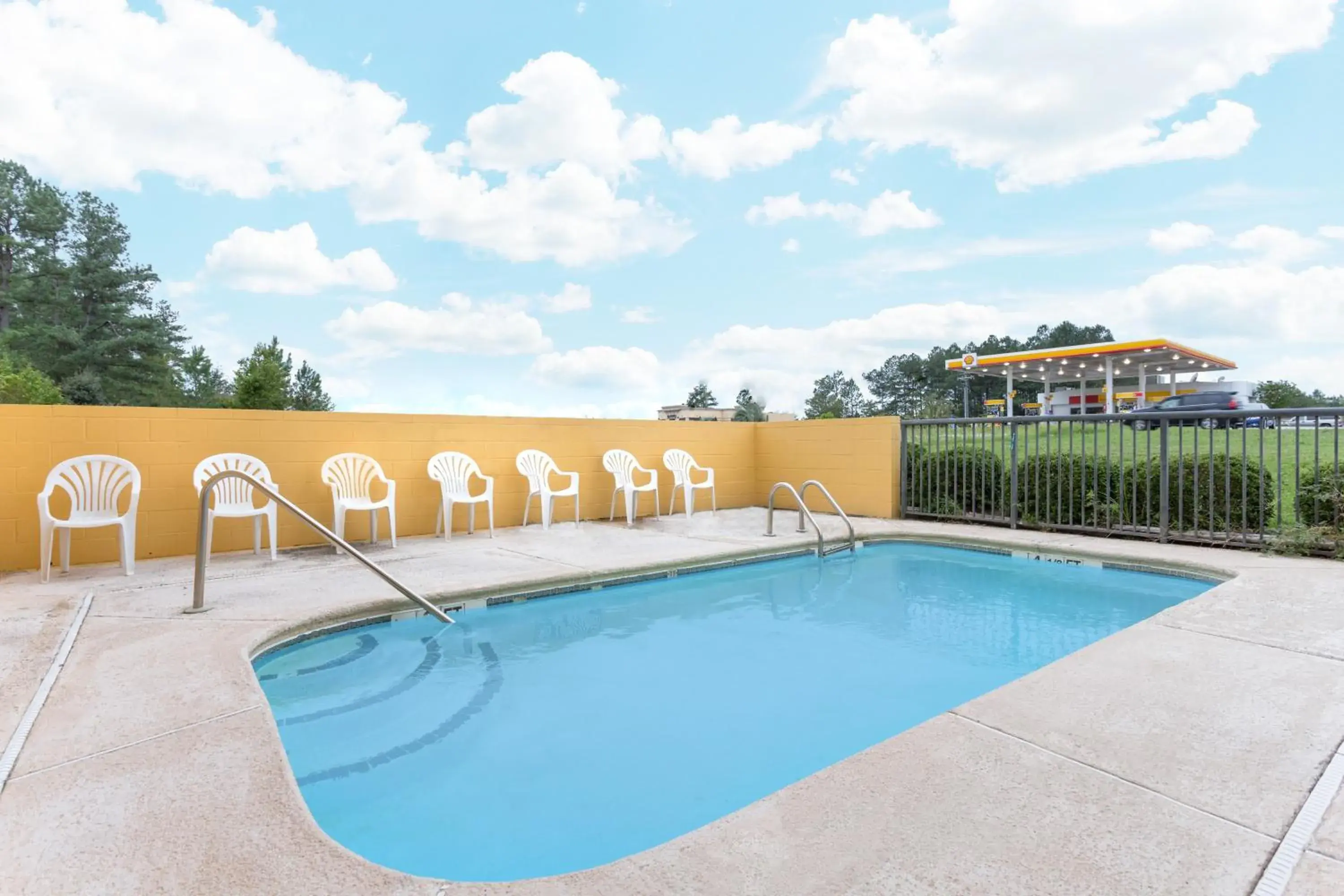 Swimming Pool in Super 8 by Wyndham Orangeburg Near I-26