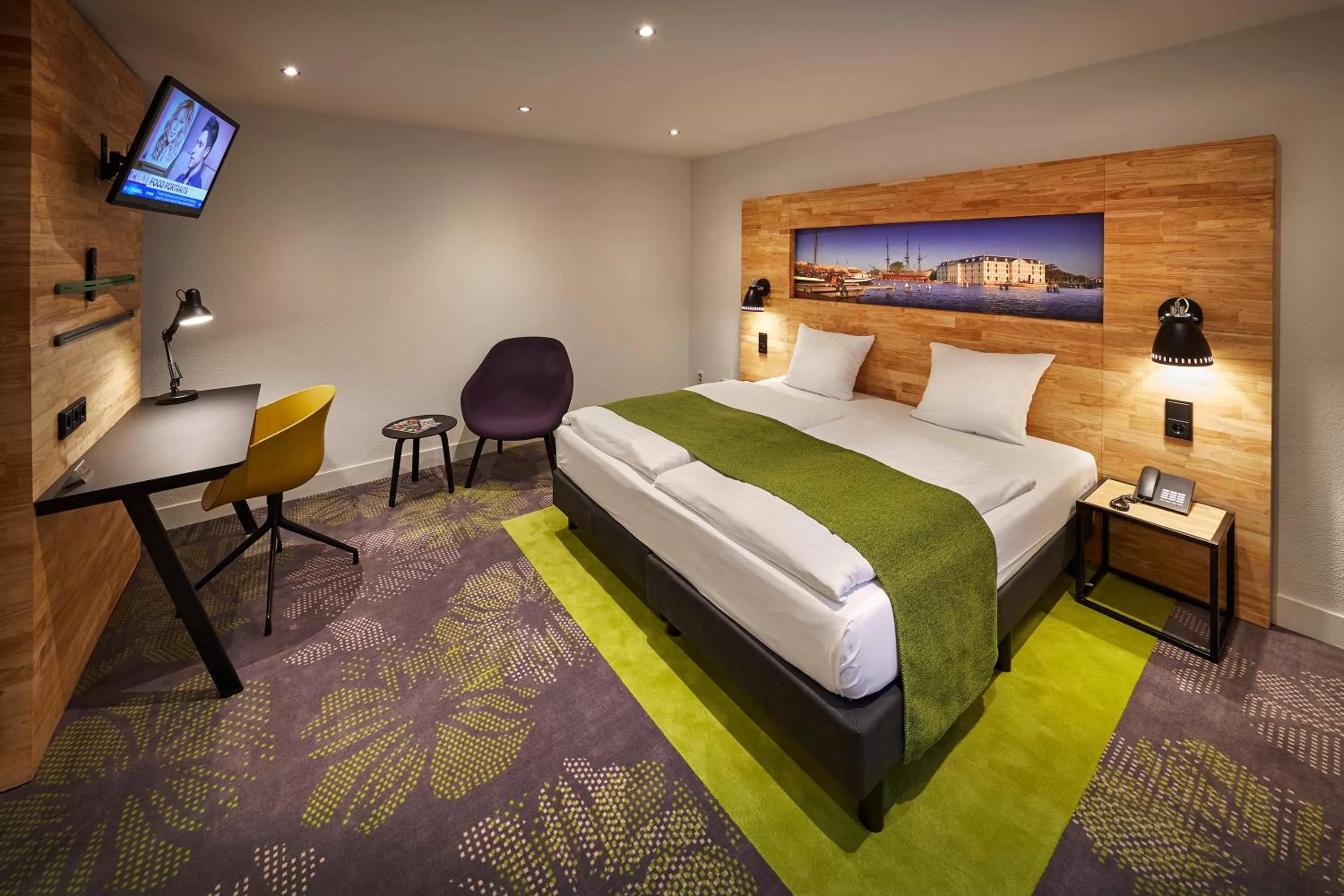 Photo of the whole room, Bed in Nova Hotel