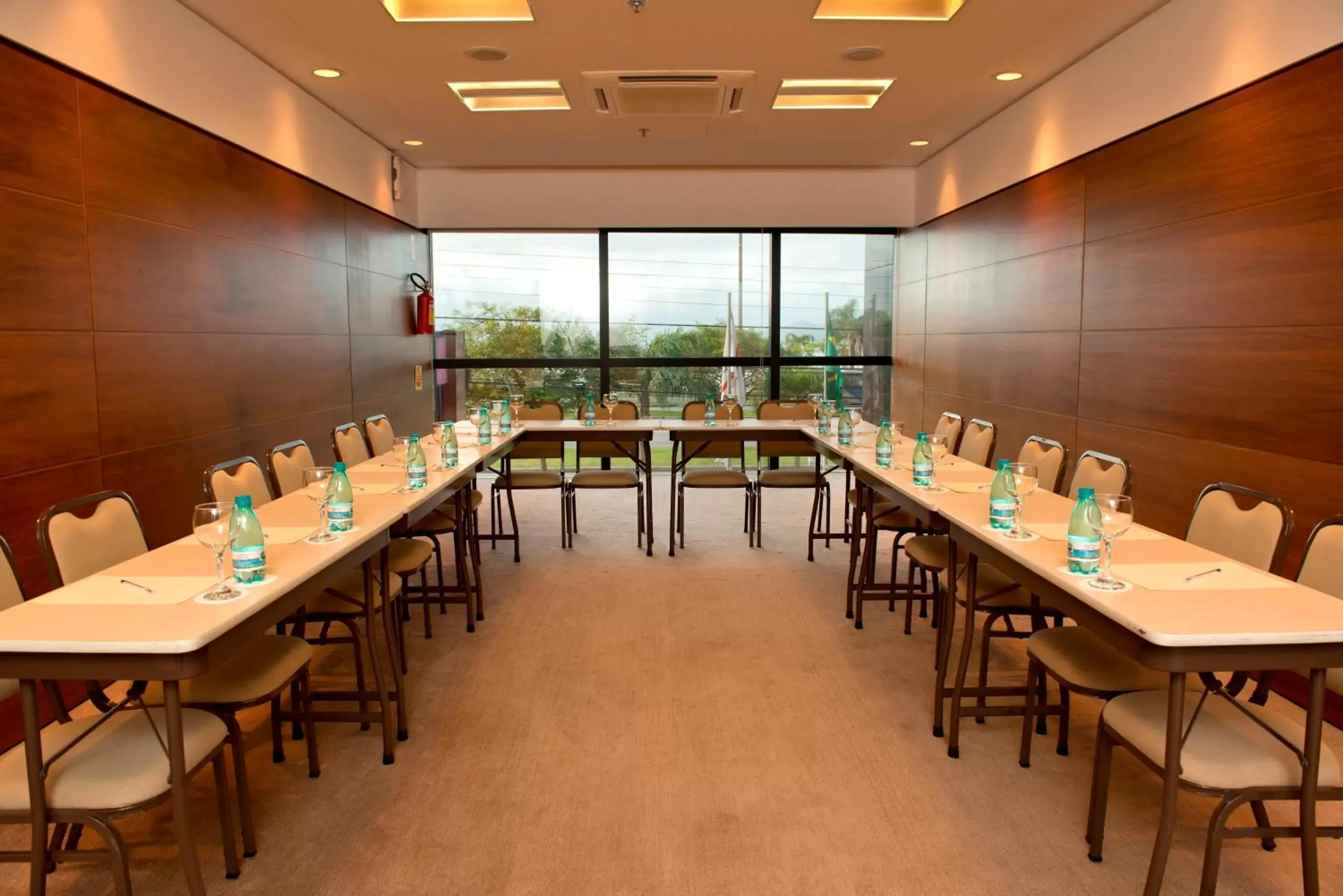 Business facilities, Business Area/Conference Room in Novotel Florianopolis