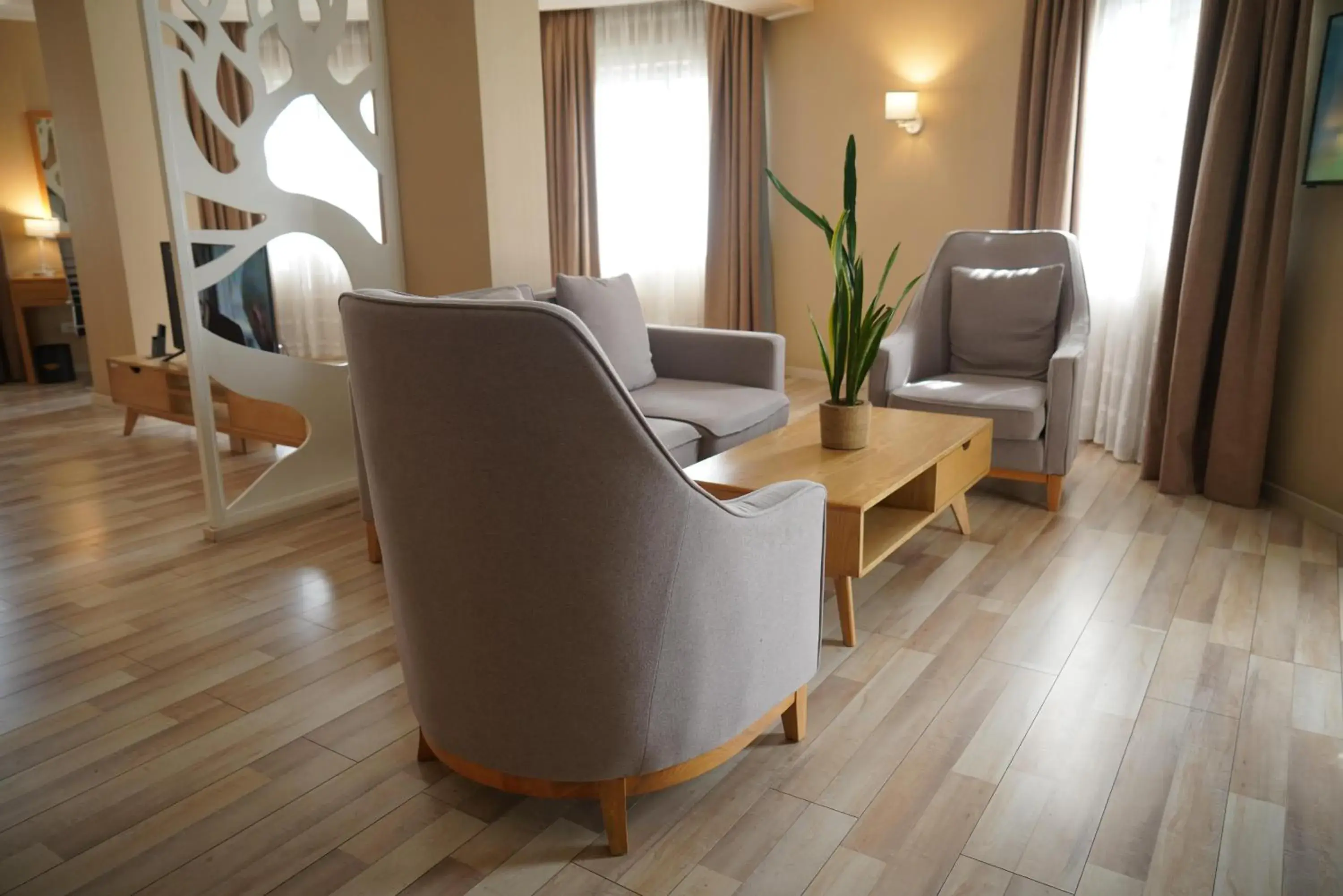 Living room, Seating Area in Mado Hotel