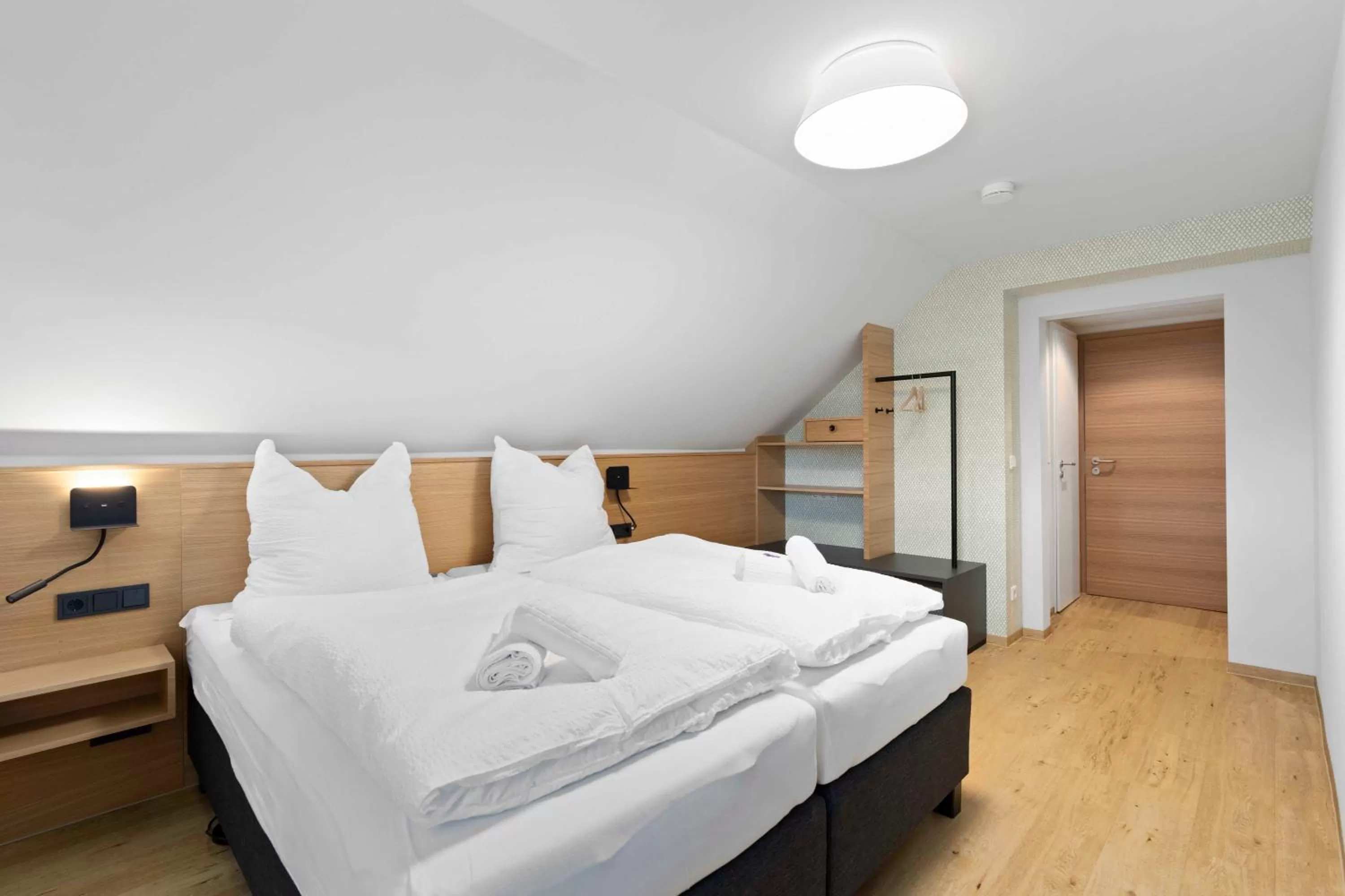 Bed in Hotel Garni Traube