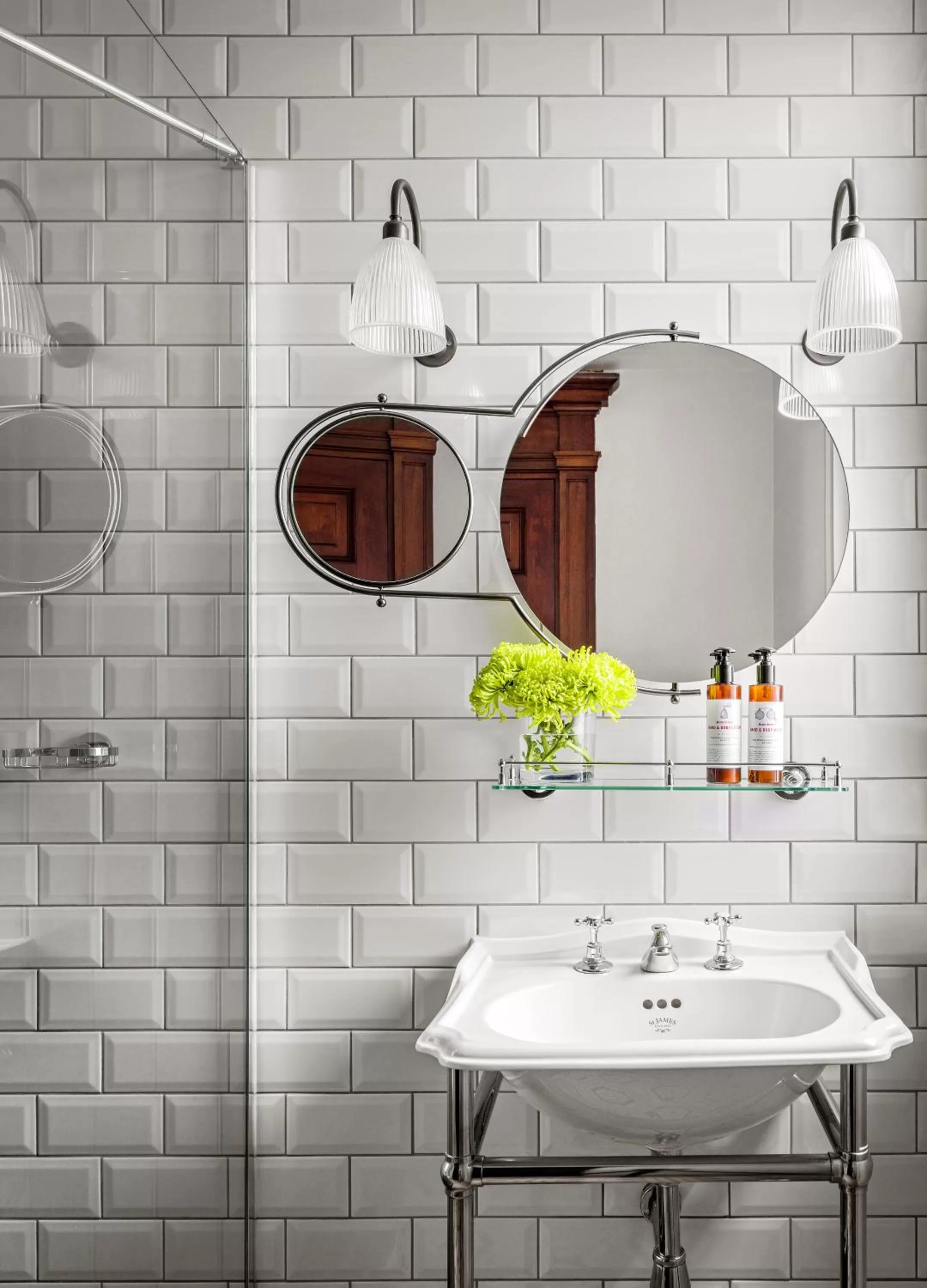 Bathroom in Kimpton Clocktower by IHG