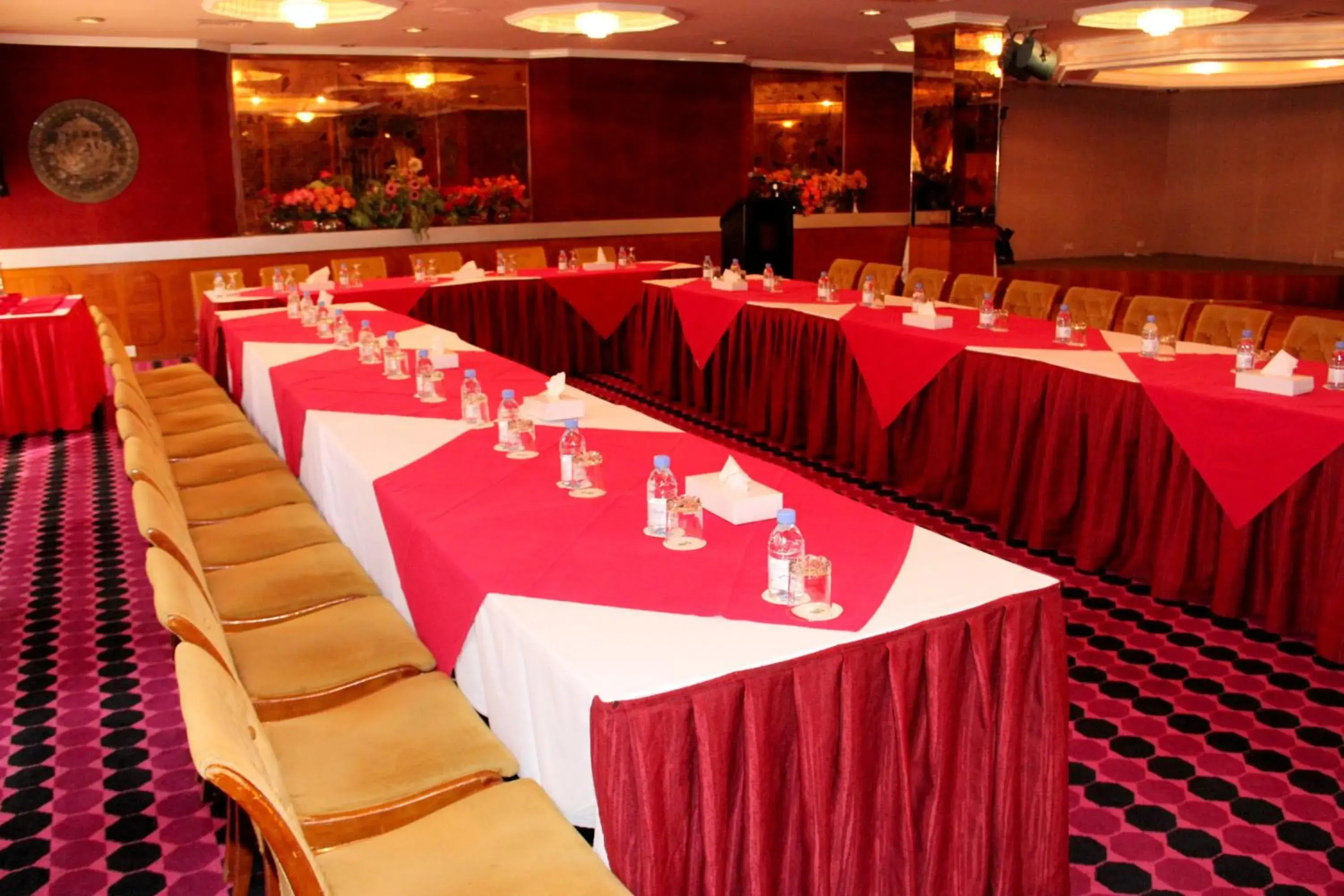 Business facilities in Oriental Palace Hotel