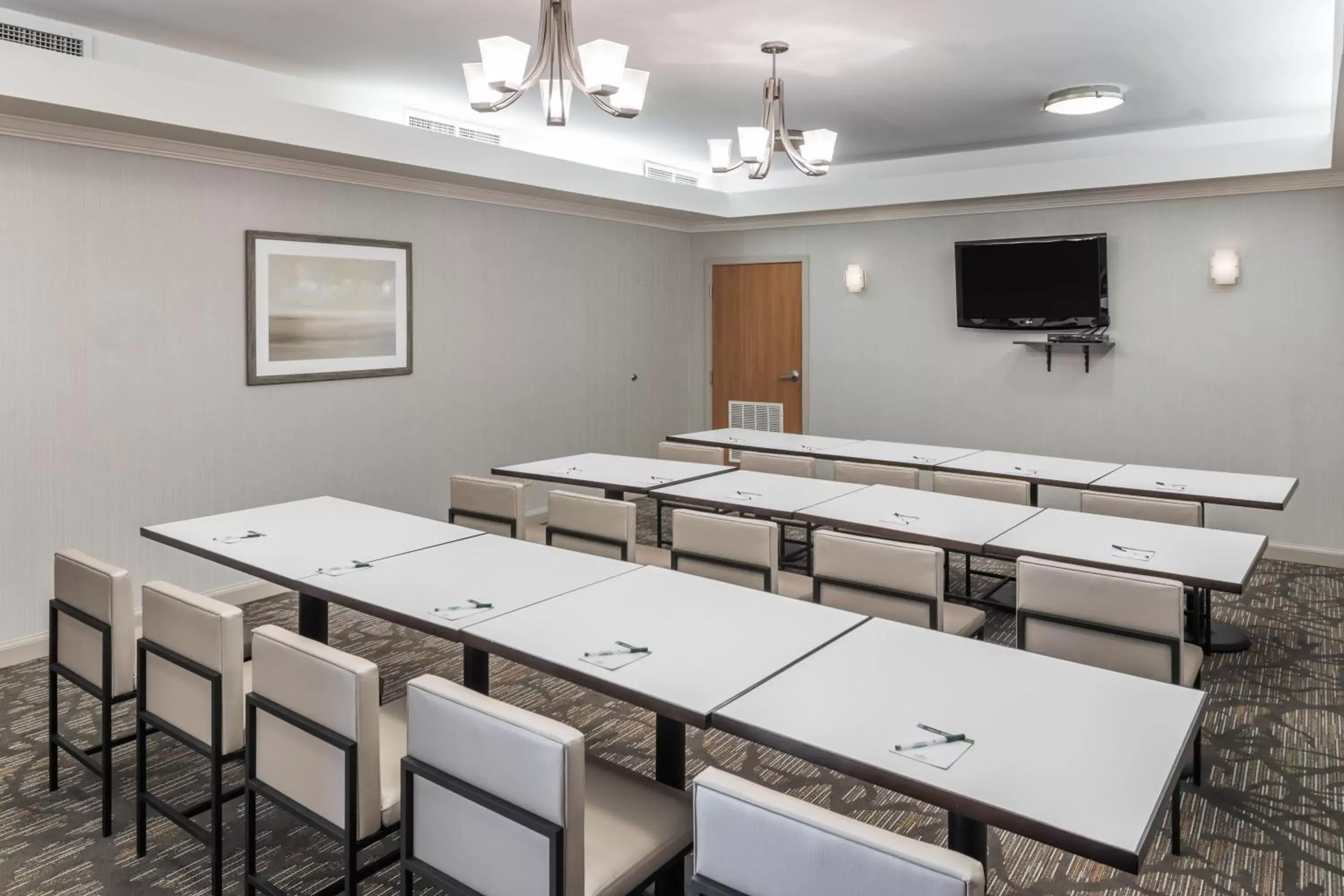 Business facilities in Wingate by Wyndham Shreveport Airport