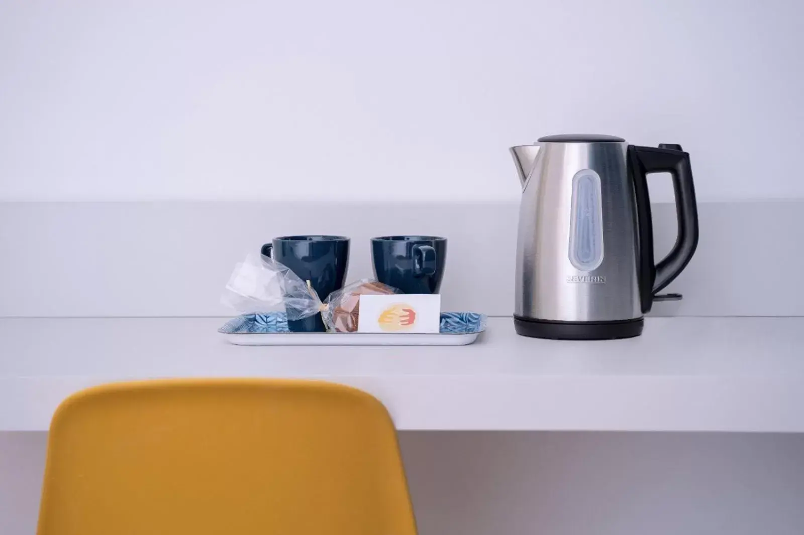 Coffee/tea facilities in Sorrento B&D Rooms