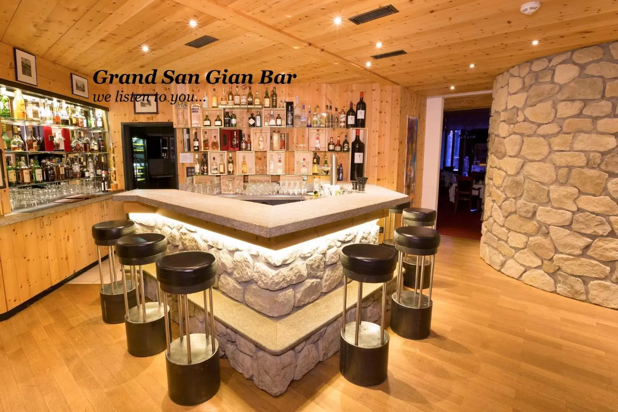 Restaurant/places to eat, Lounge/Bar in Sport & Wellnesshotel San Gian St. Moritz