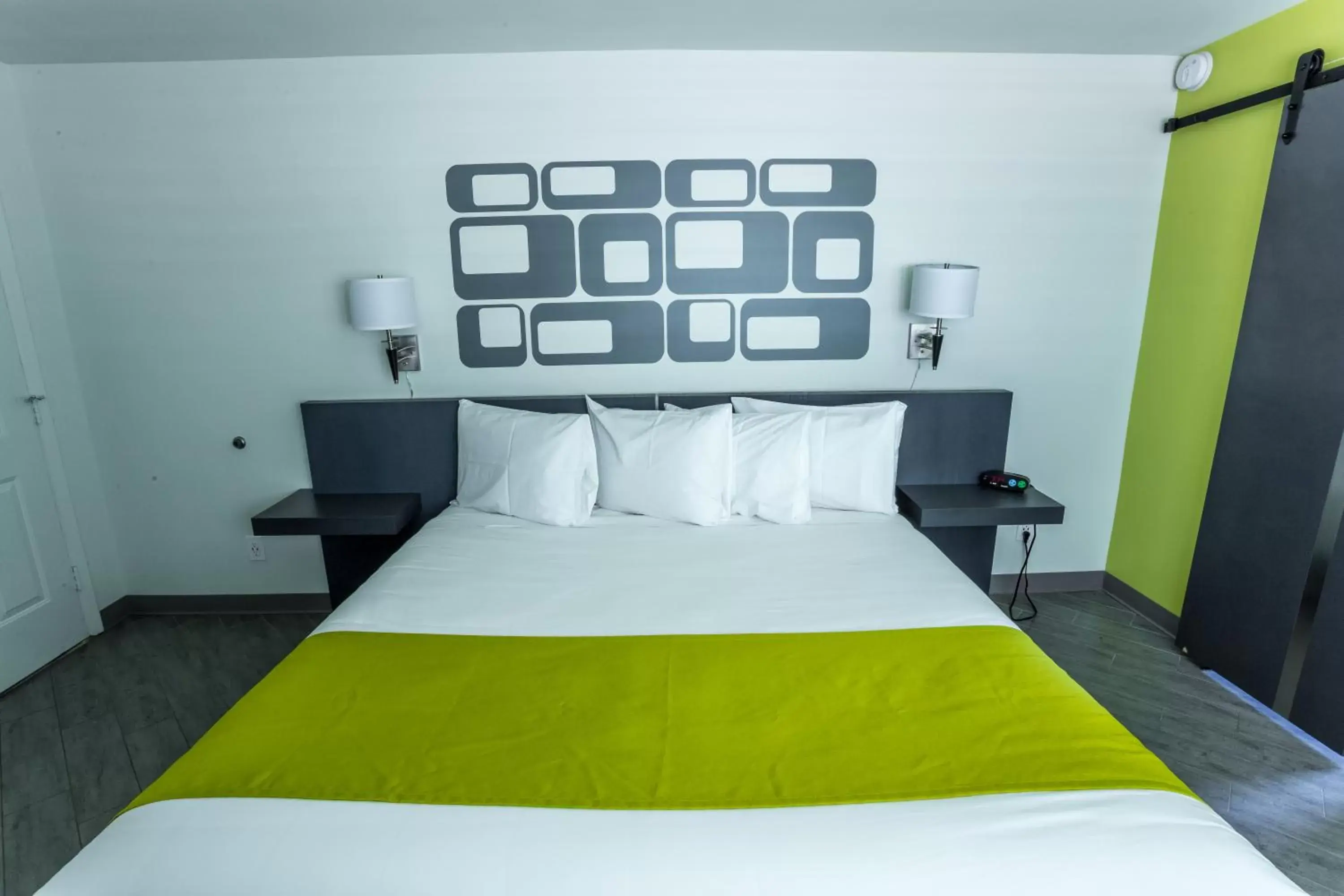 Bedroom, Bed in University Inn ASU/Tempe Bedroom, Bed in University Inn ASU/Tempe