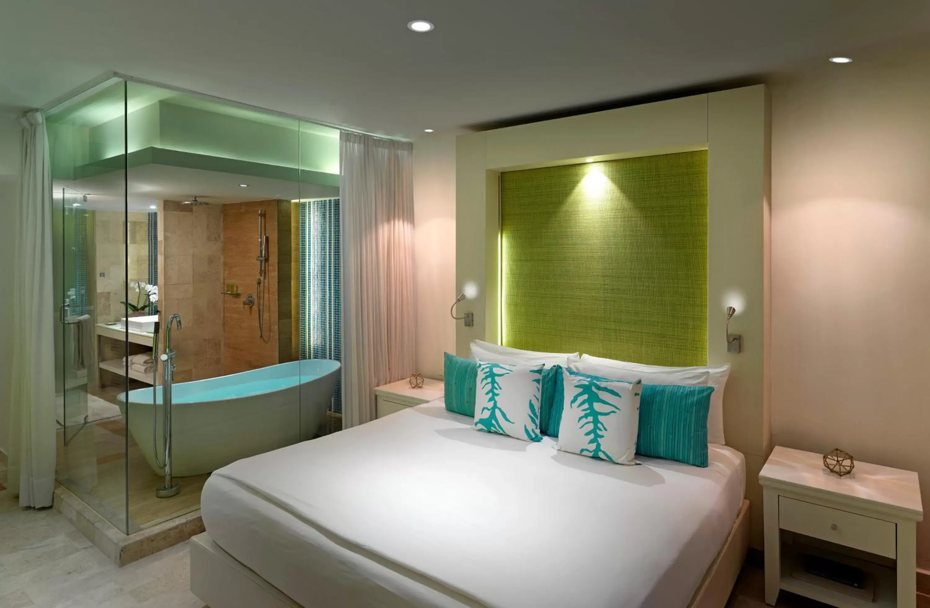 Bedroom, Bed in Paradisus Cancun All Inclusive