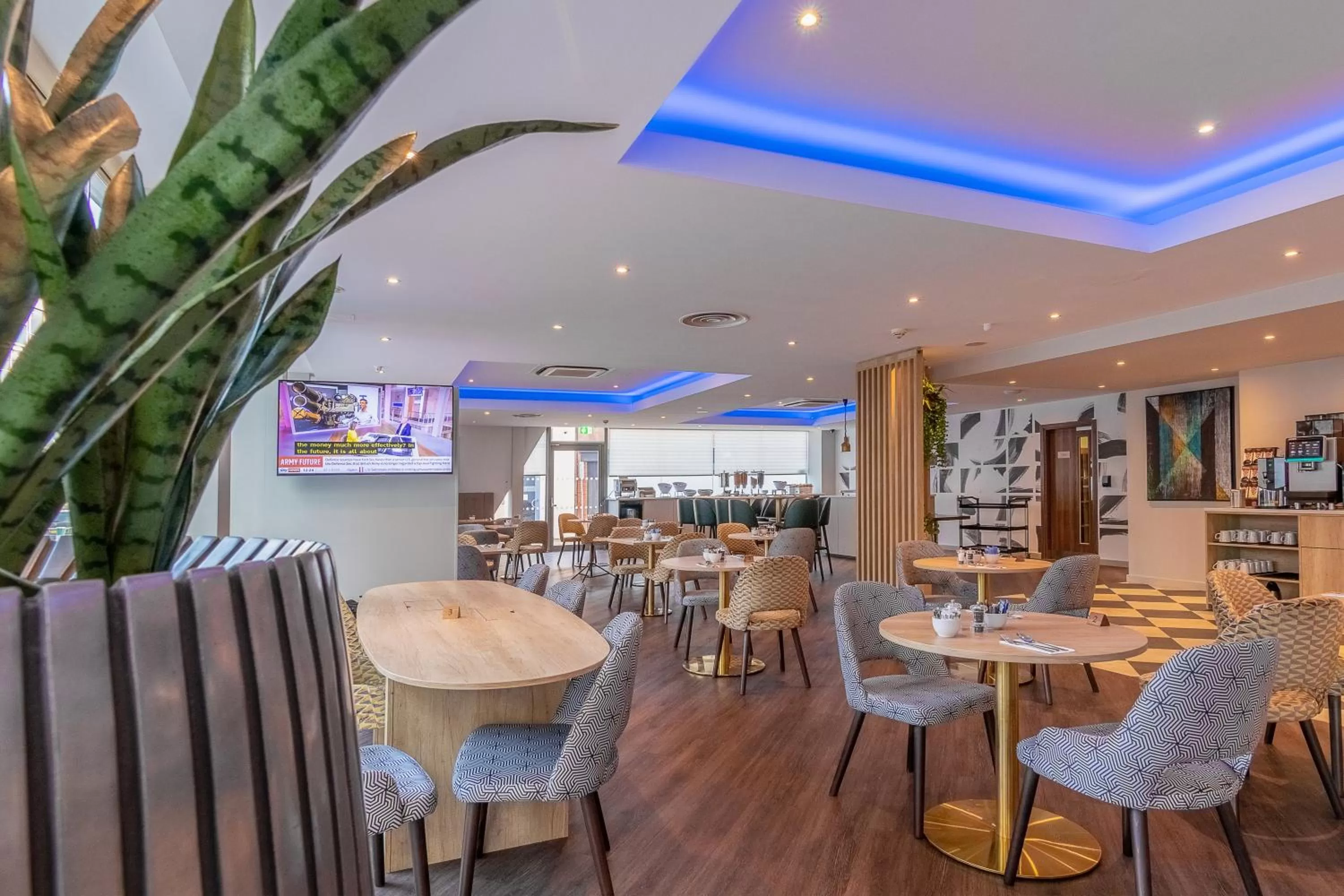 Restaurant/places to eat in Ramada Encore Leicester City Centre