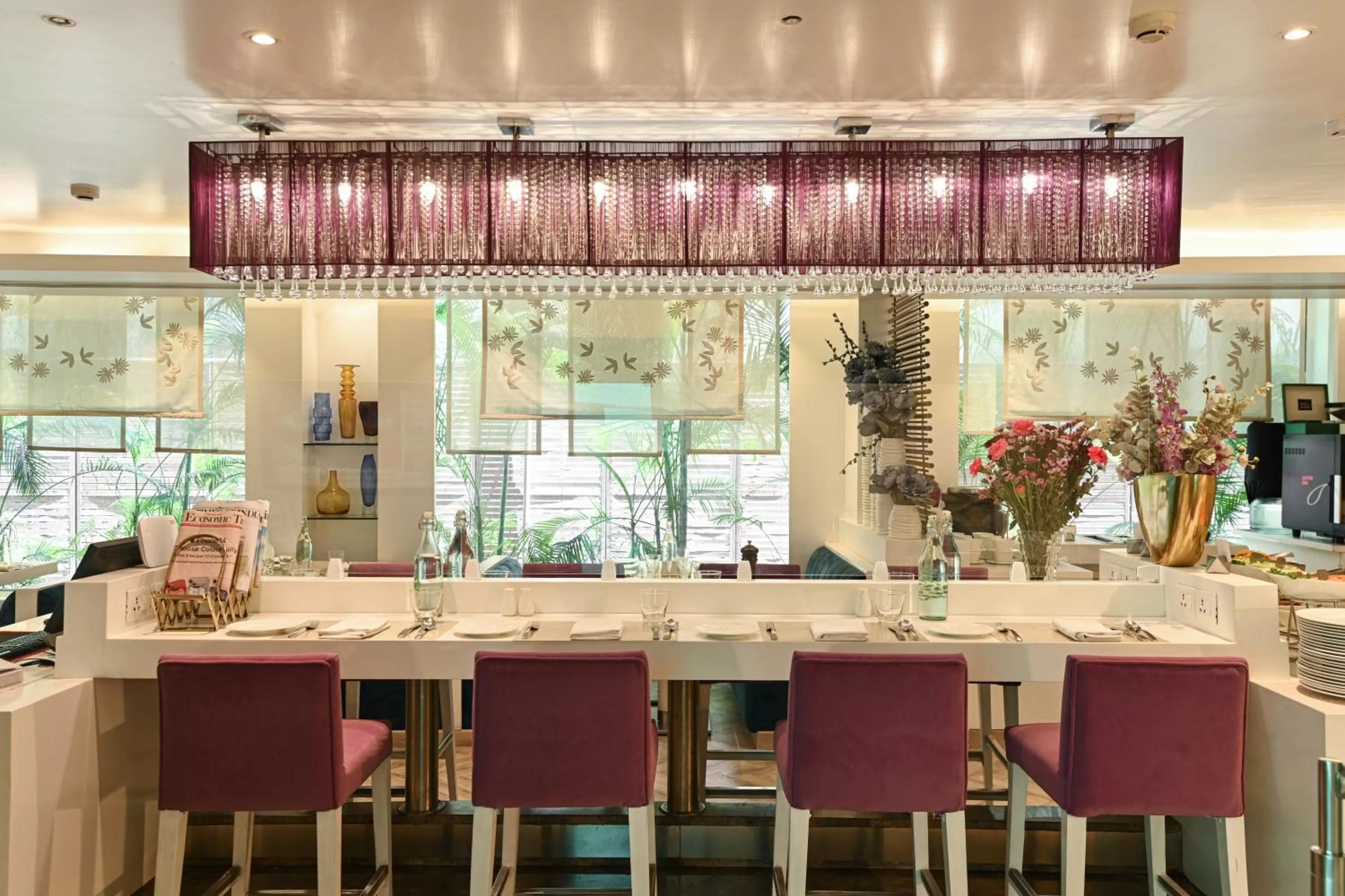 Restaurant/places to eat in The Ashtan Sarovar Portico