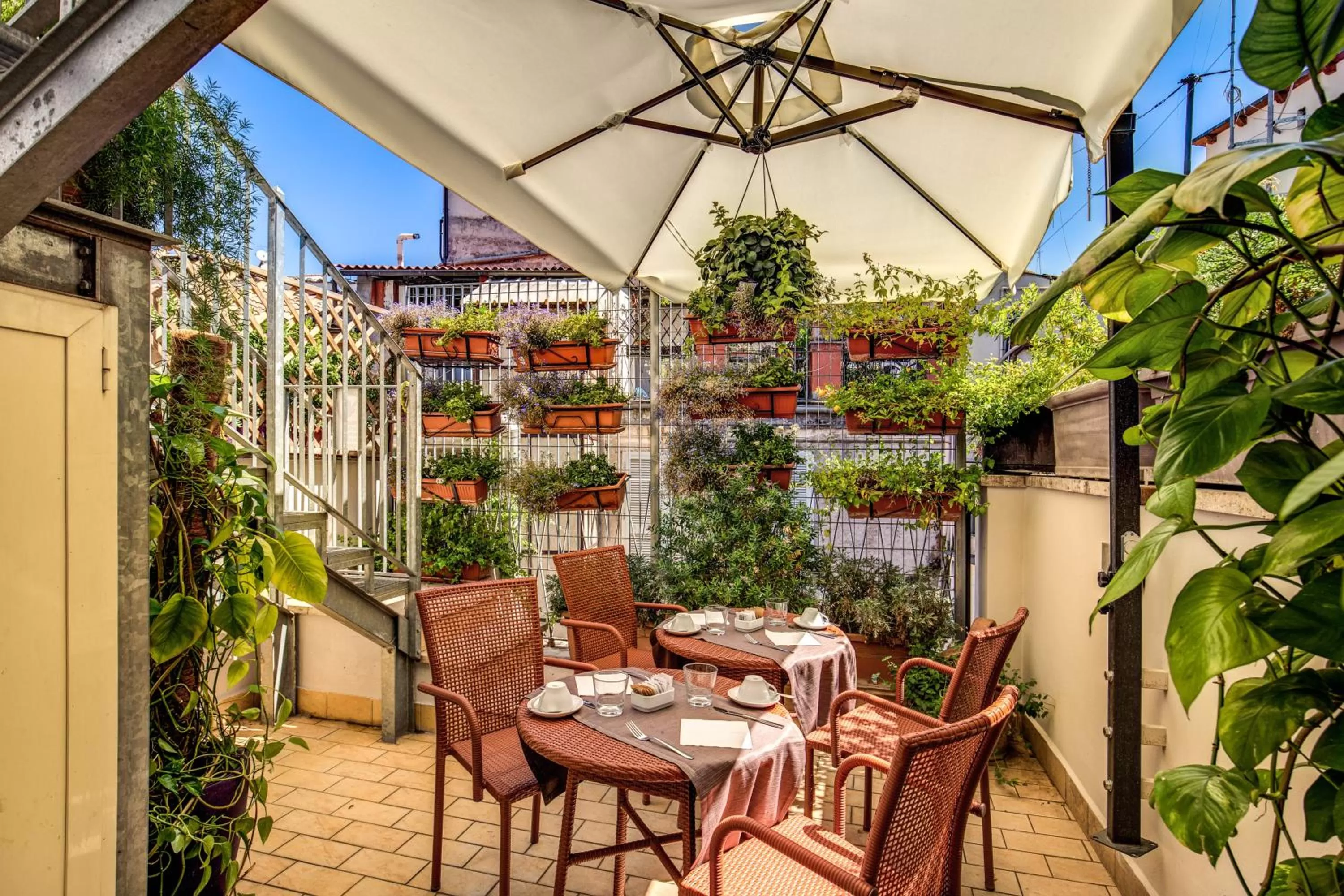 Facade/entrance in Trevi Collection Hotel - Gruppo Trevi Hotels