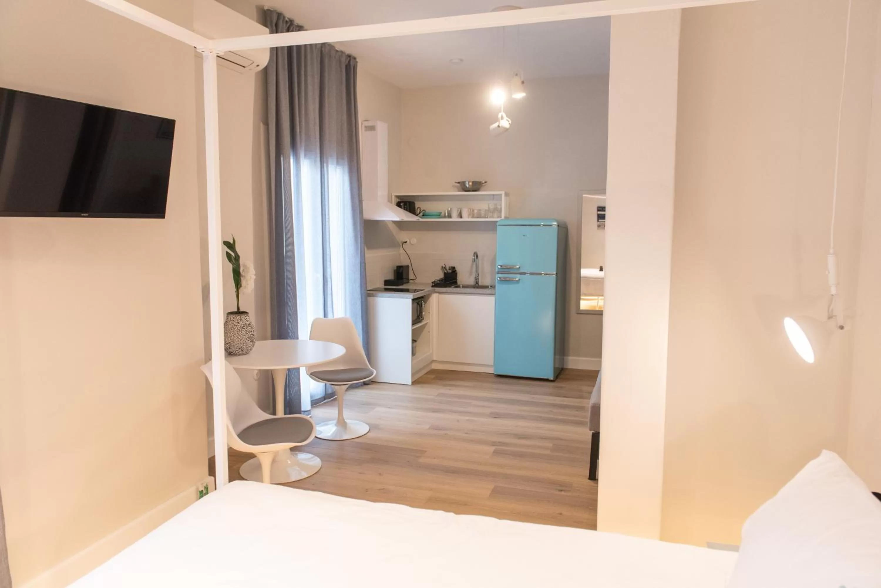 Kitchen or kitchenette in MeYia studios