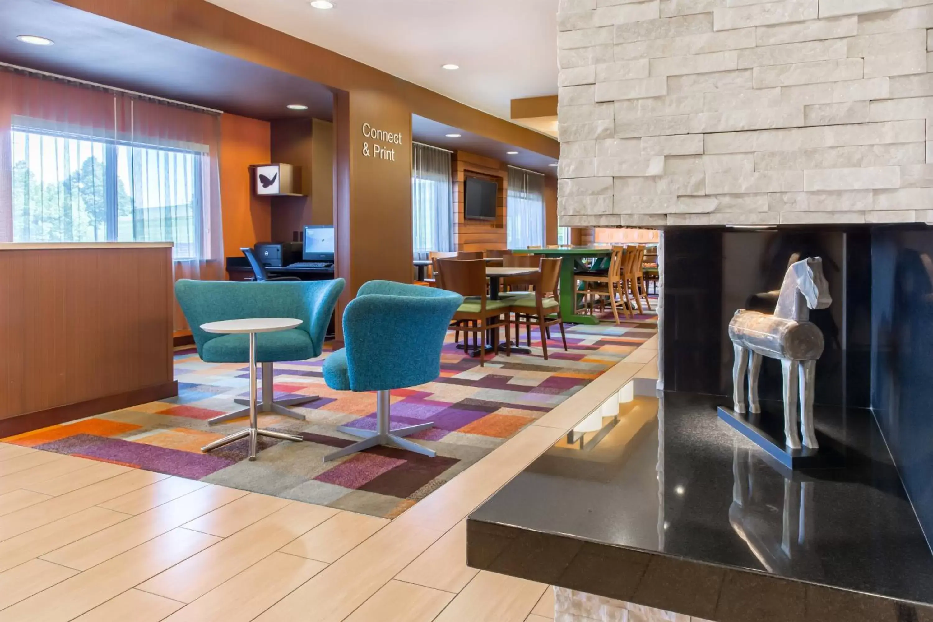Lobby or reception in Fairfield Inn & Suites Sioux Falls