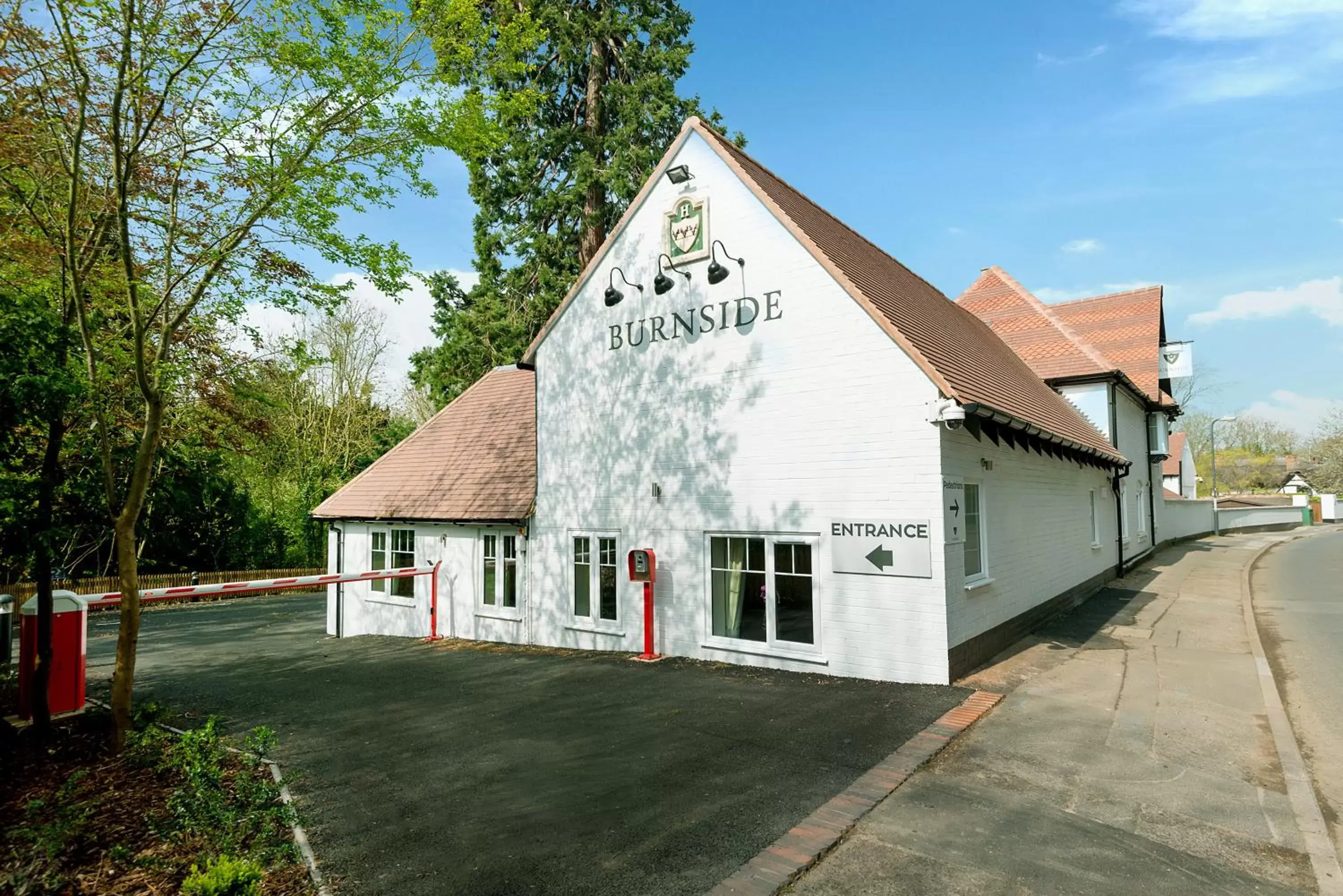 Property Building in Burnside Hotel