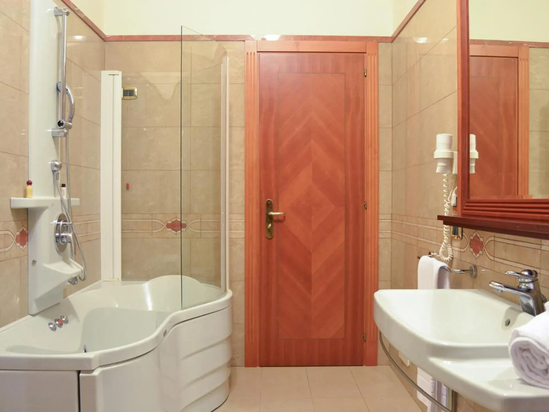 Bathroom in Hotel Giulia Ocean Club
