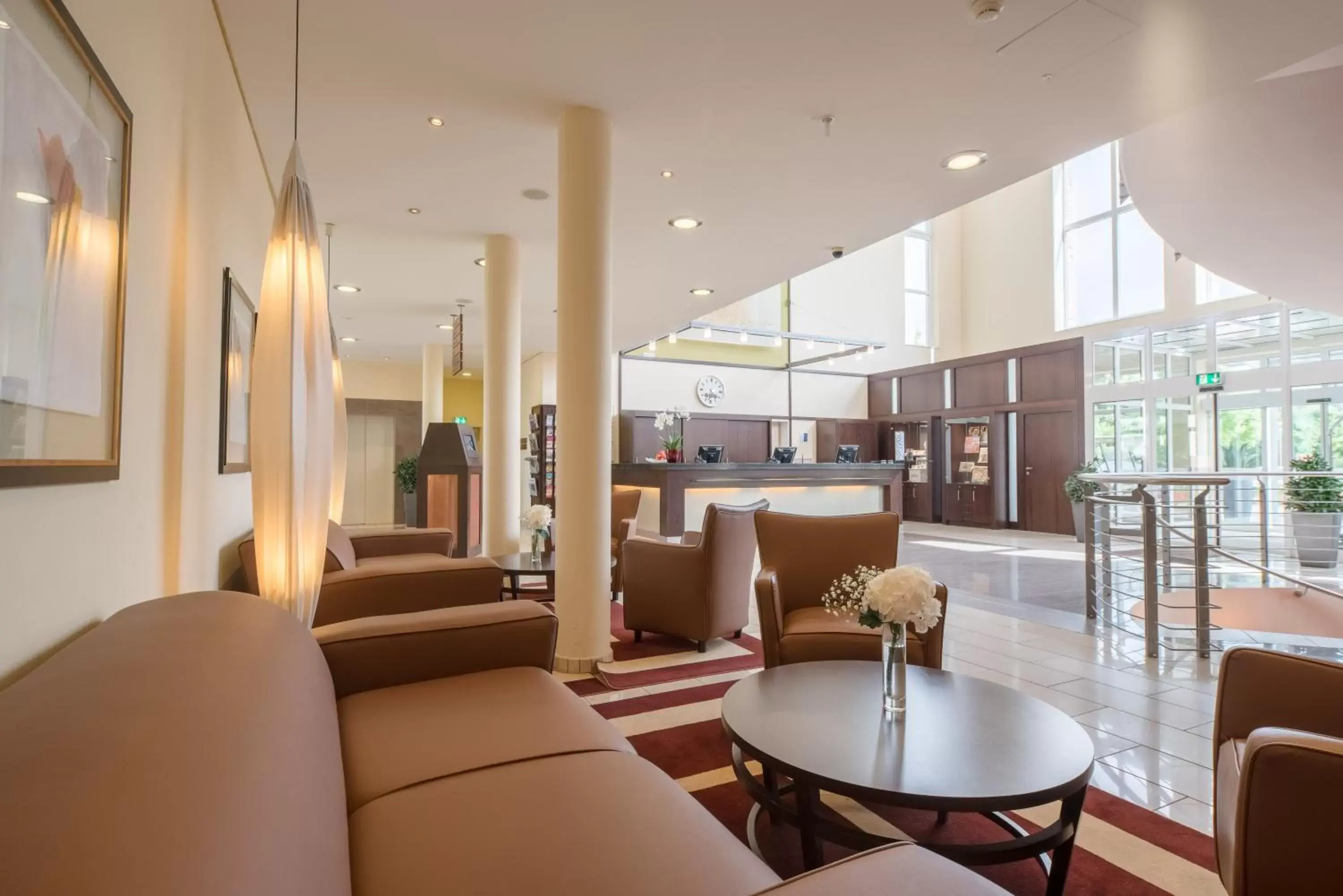 Lobby or reception, Lounge/Bar in Best Western Premier Castanea Resort Hotel