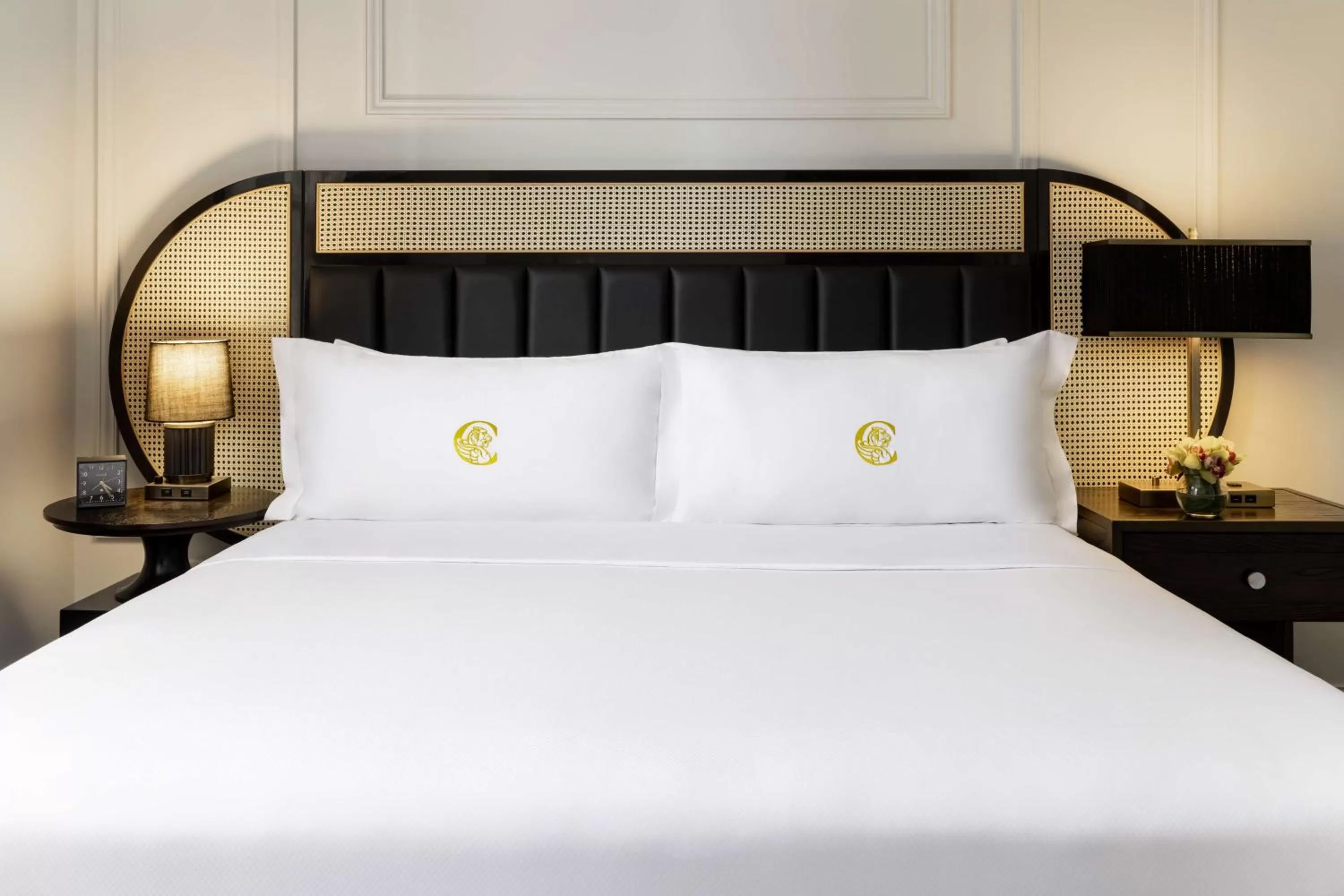 Bed in The Candler Hotel Atlanta, Curio Collection by Hilton
