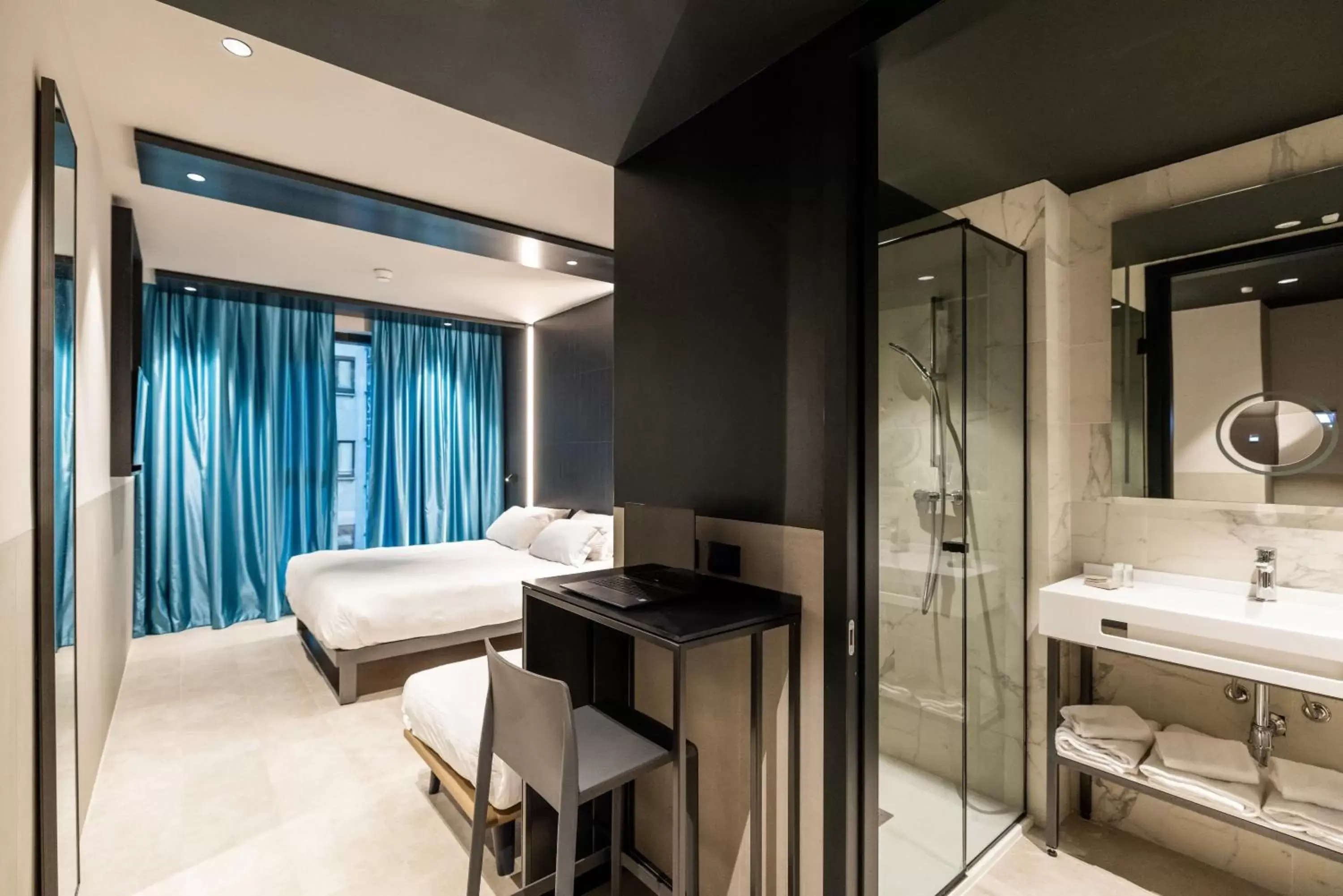 Photo of the whole room, Bathroom in Smart Hotel Central