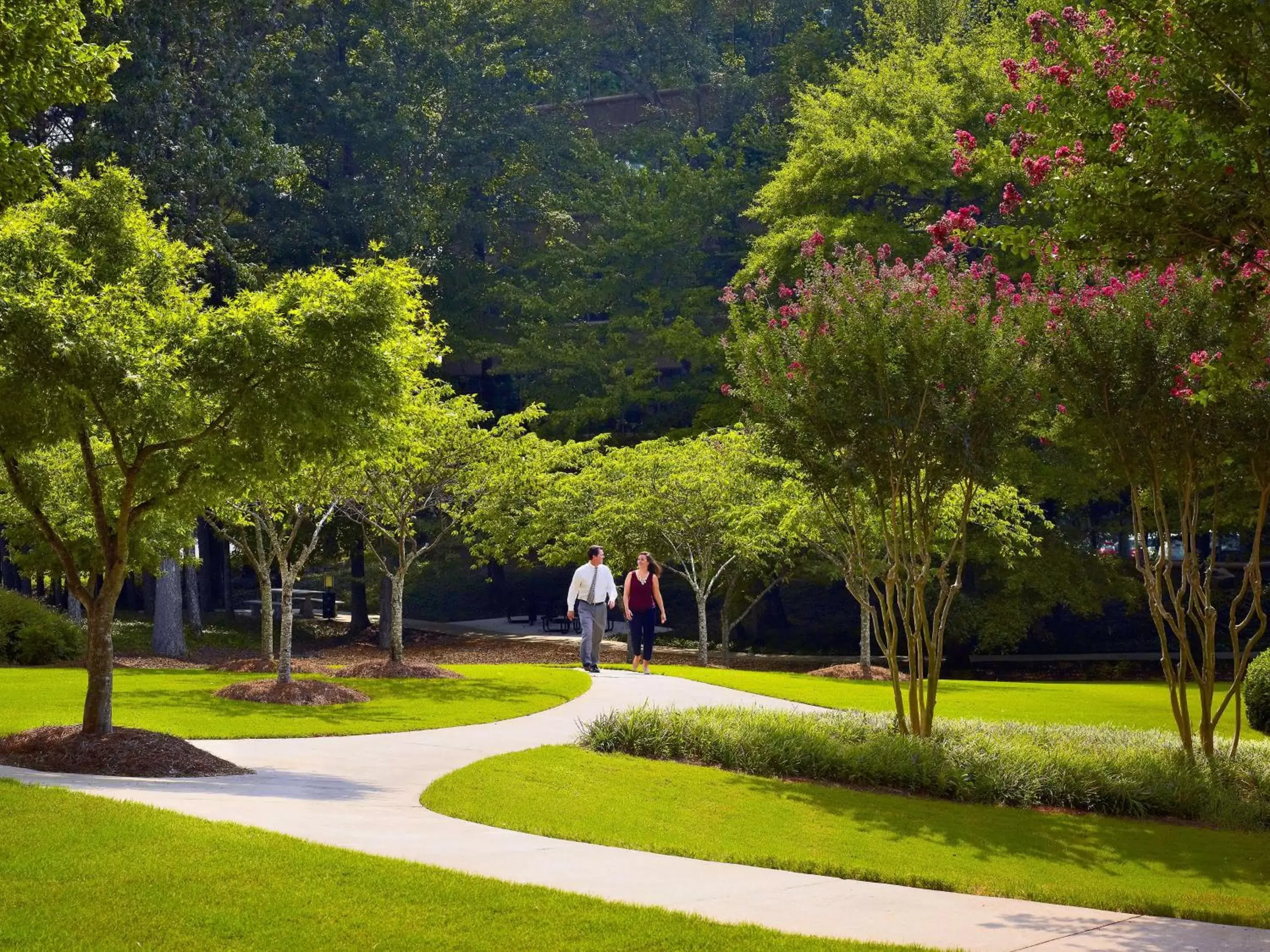 Property building, Garden in Sonesta ES Suites Gwinnett Place Atlanta