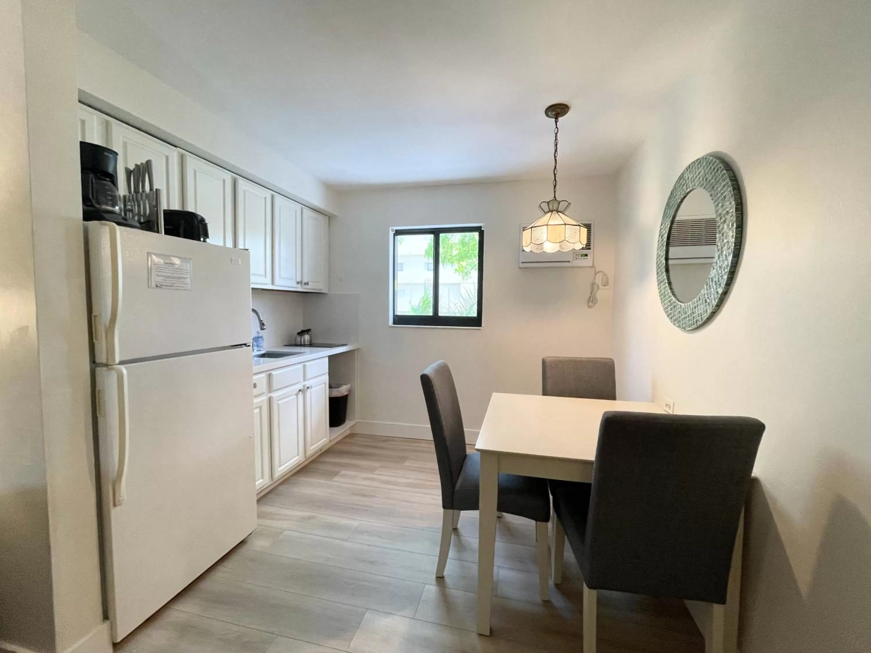 Tropic Isle Beach Resort