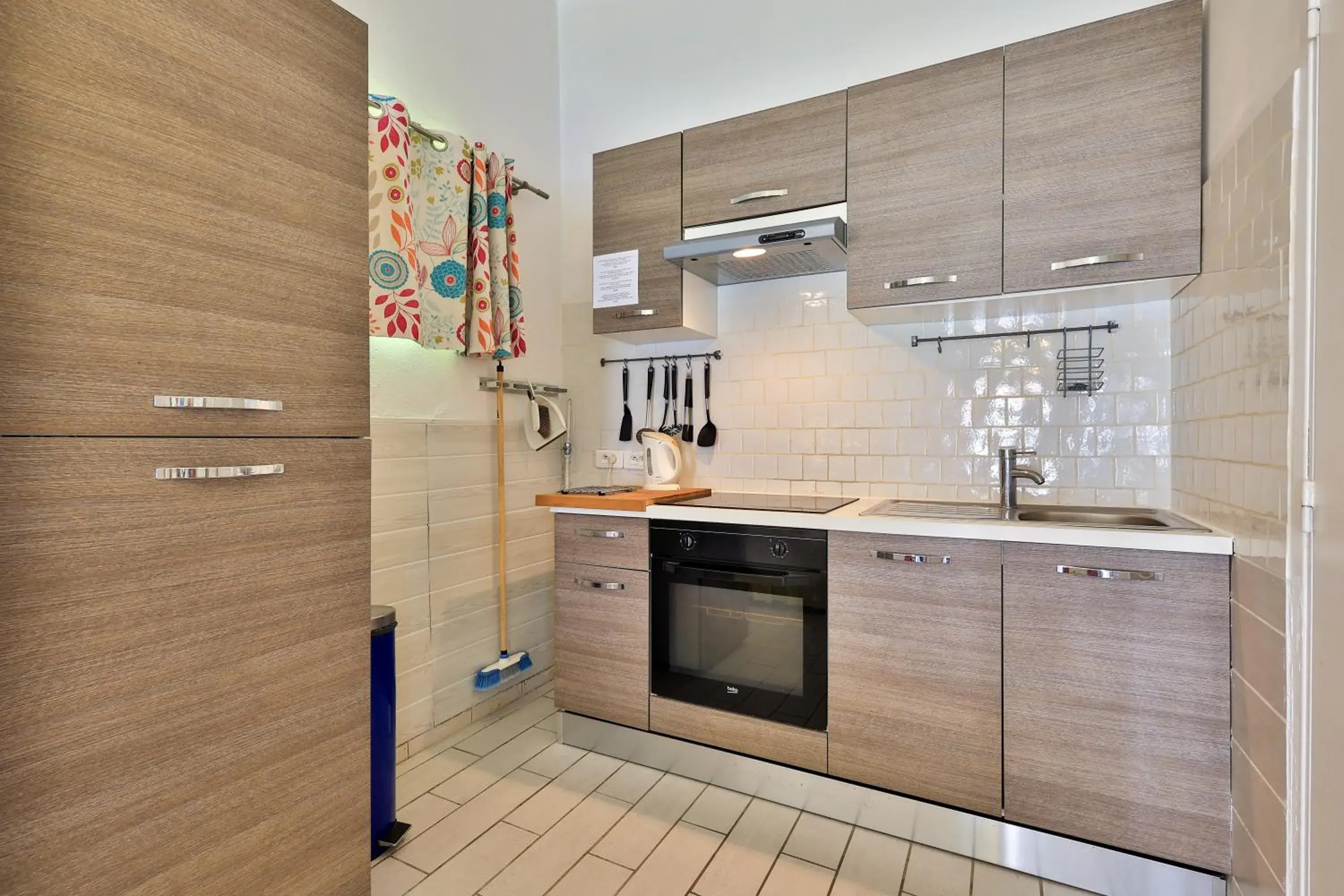 Kitchen or kitchenette, Kitchen/Kitchenette in Logis Hotel des Cayrons