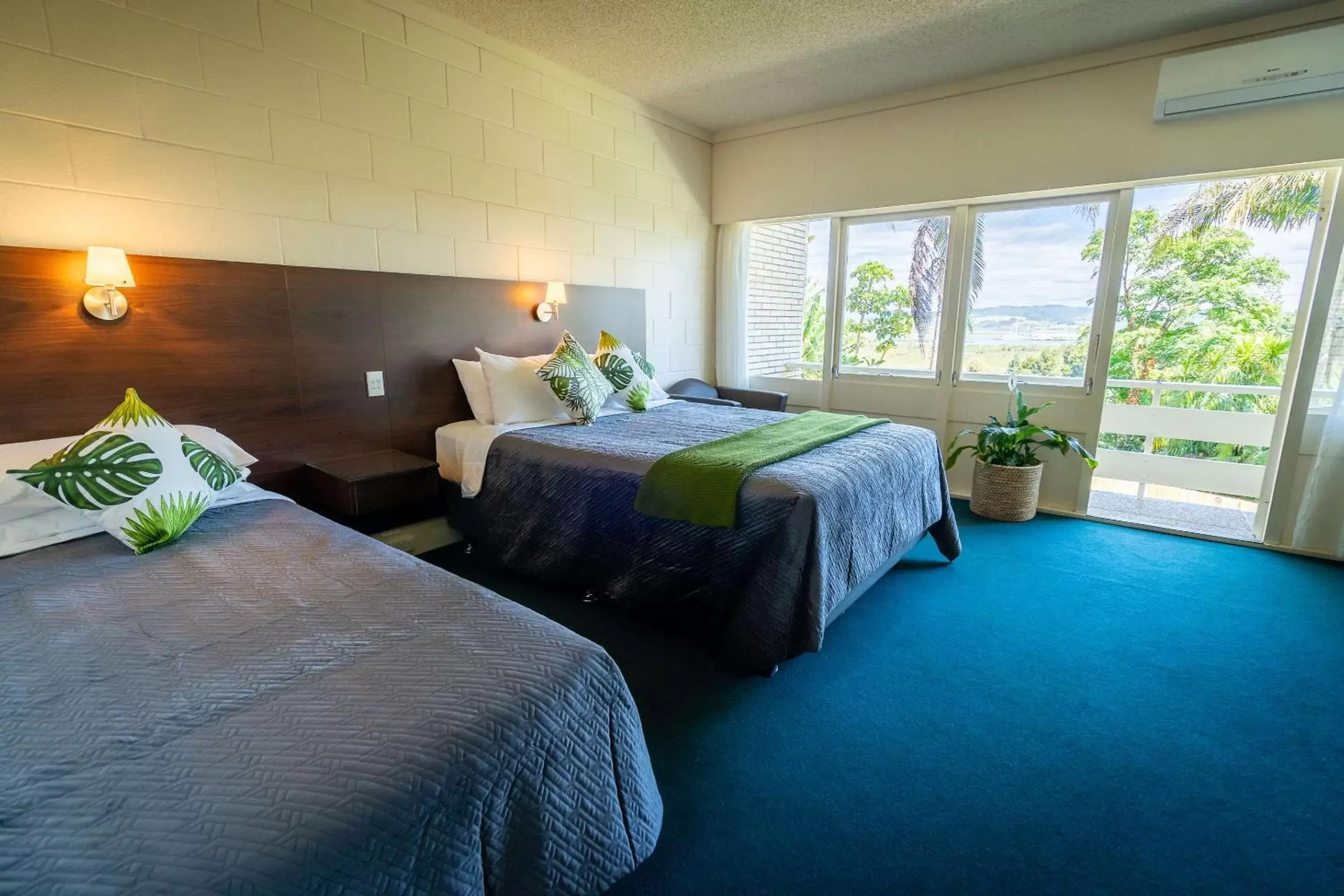 Photo of the whole room, Bed in Comfort Hotel Flames Whangarei