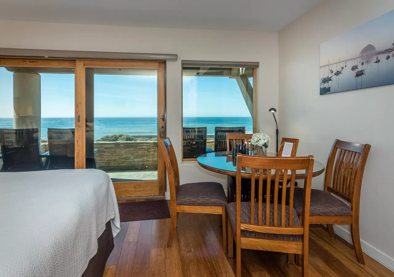 Patio, Bed in Moonstone Landing