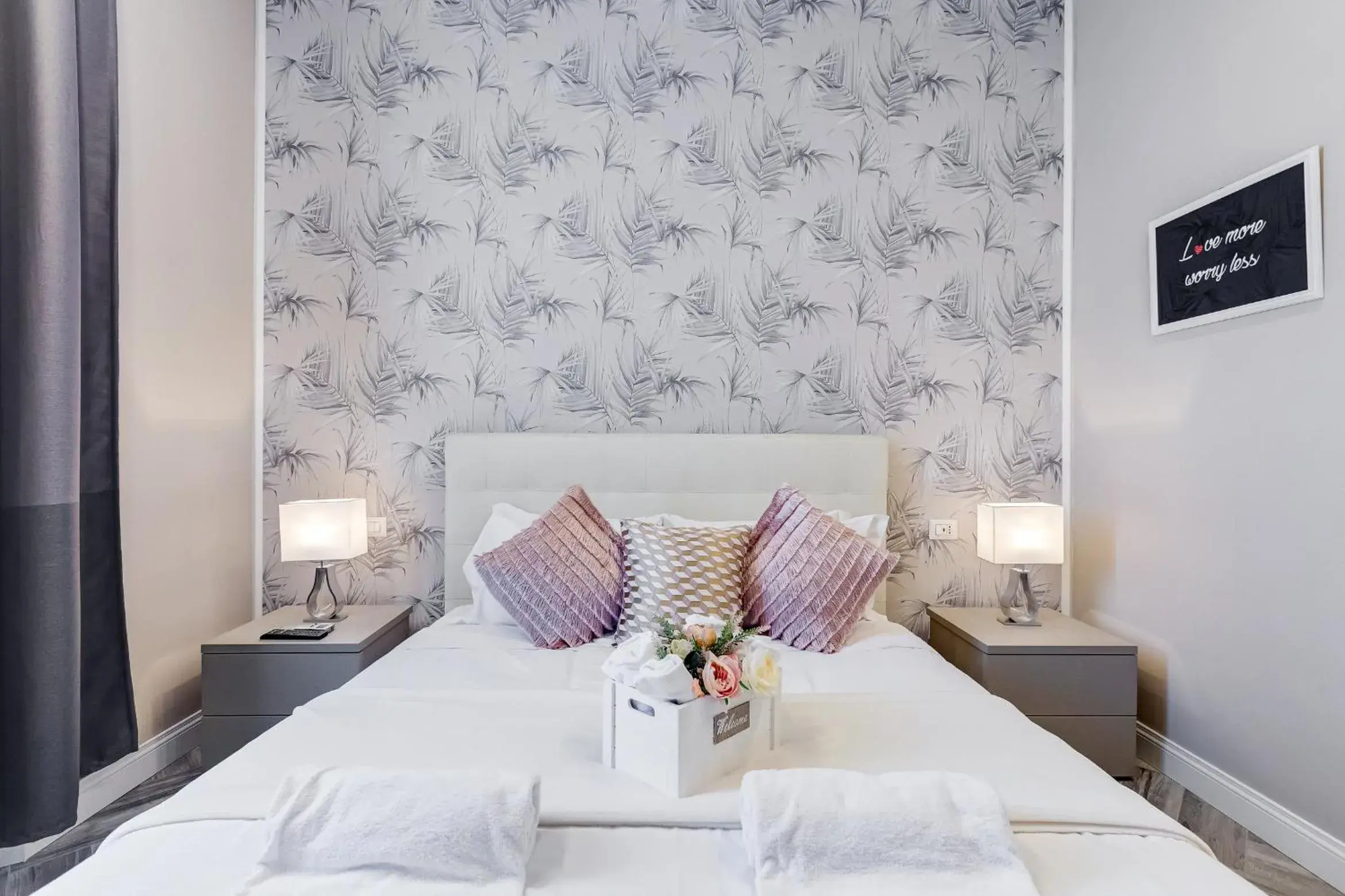 Bedroom, Bed in Hanky Suite Bedroom, Bed in Hanky Suite