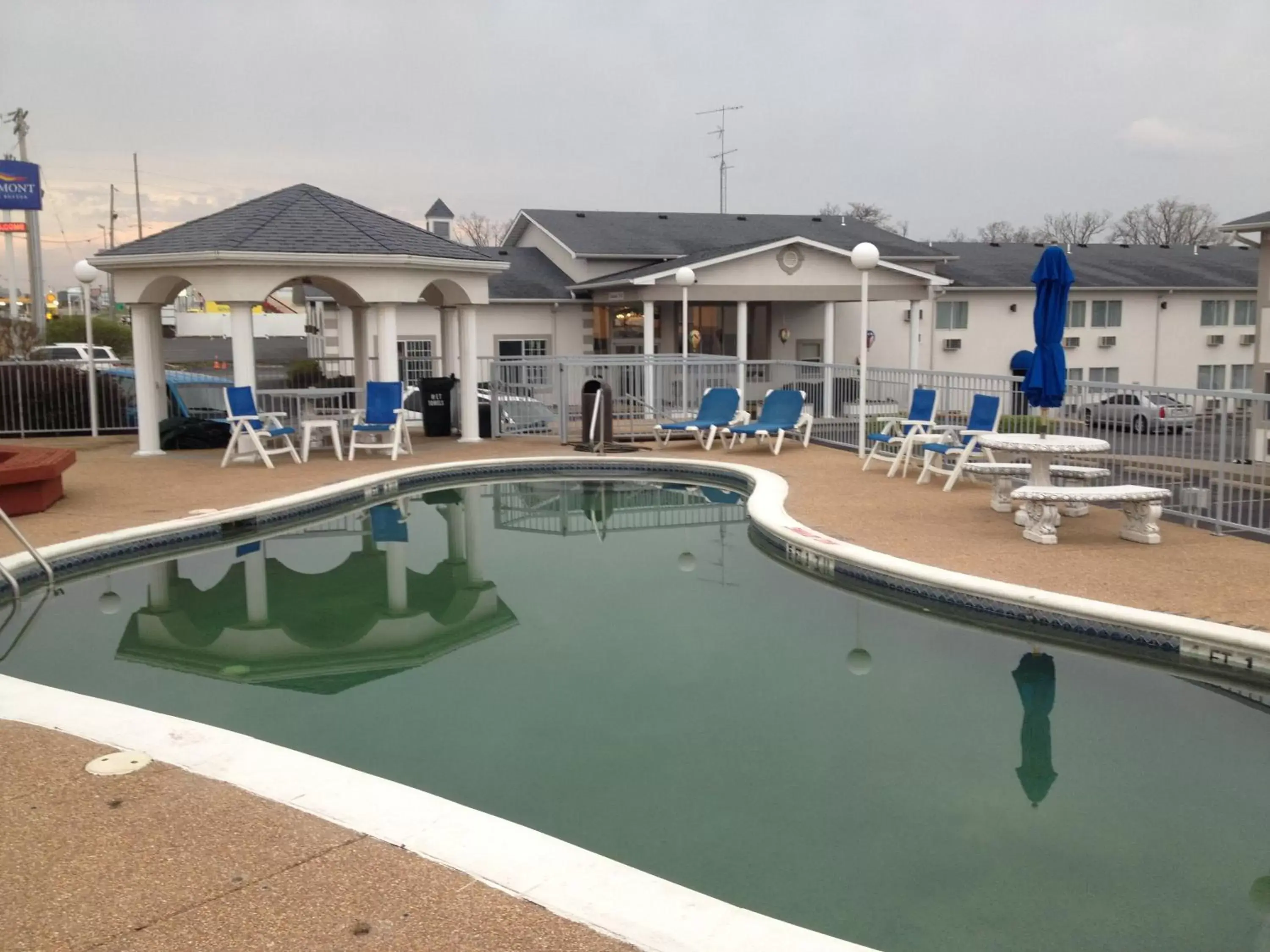 Day, Swimming Pool in Baymont by Wyndham Osage Beach