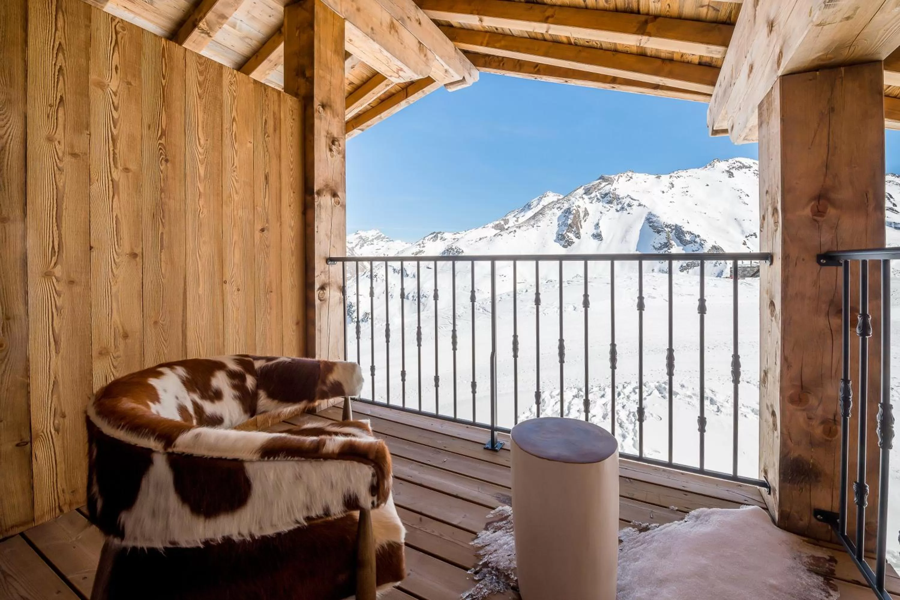 Day in Le Refuge de Solaise - 2551 m Altitude