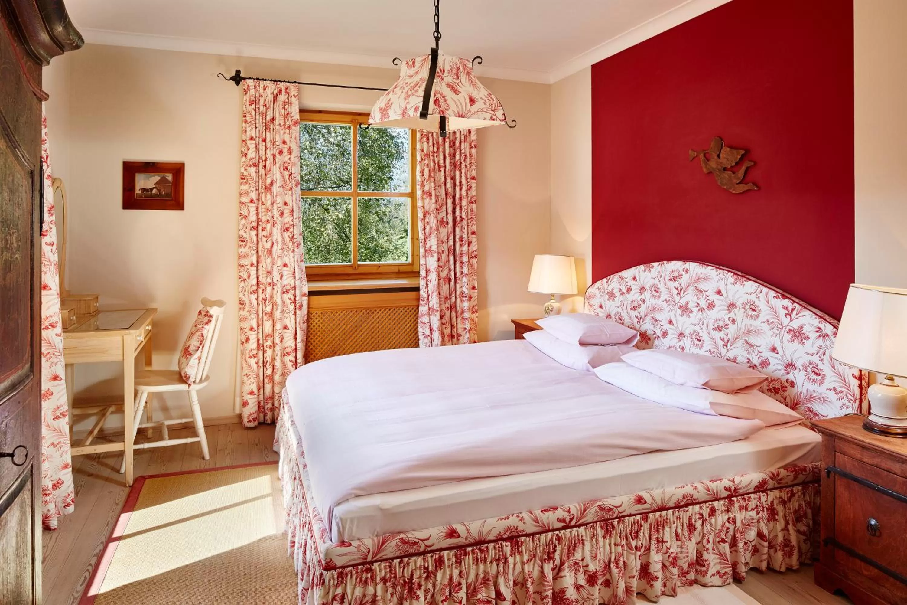 Day, Bed in Landsitz Römerhof - Hotel Apartments