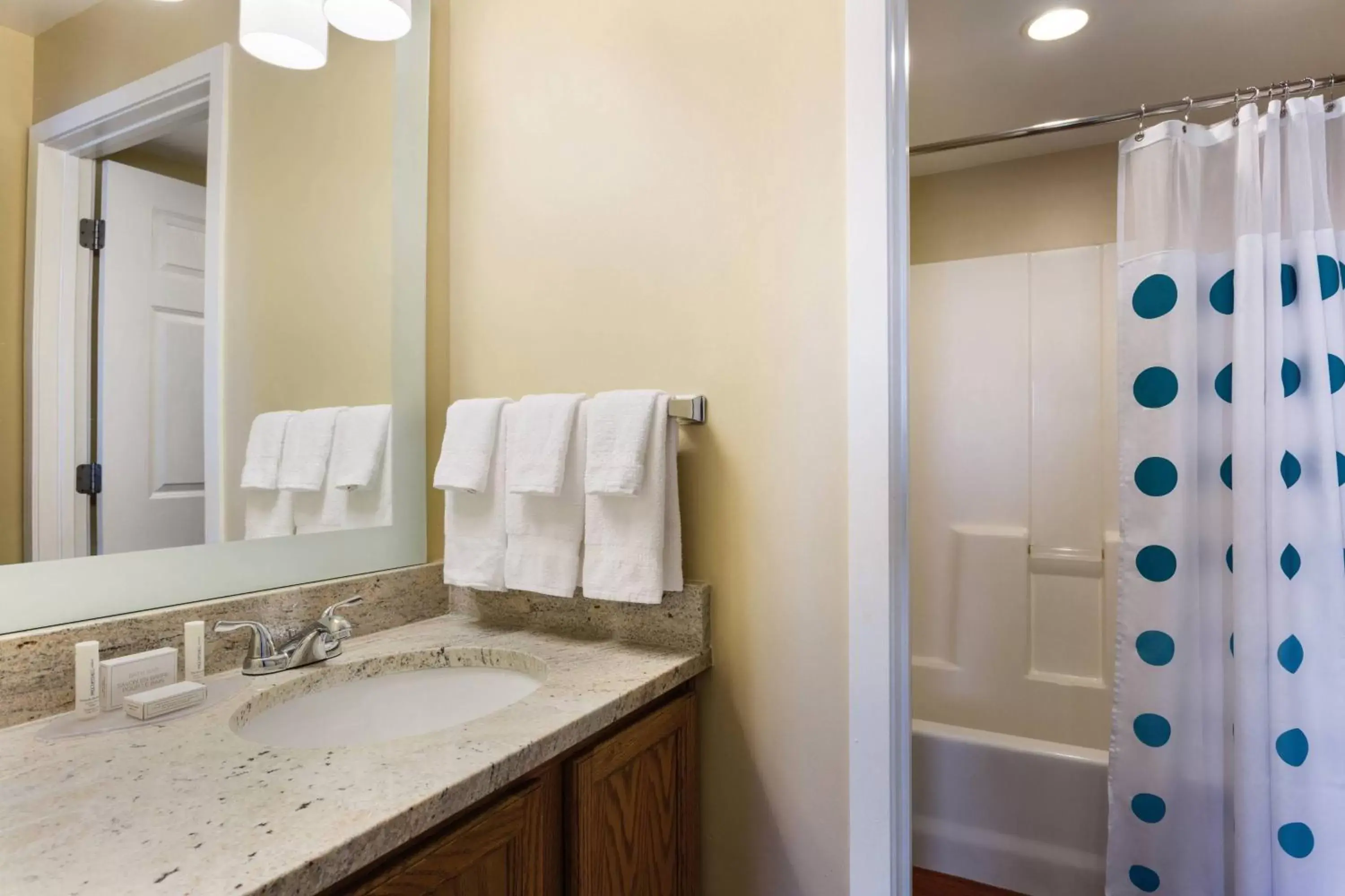 Bedroom, Bathroom in TownePlace Suites Salt Lake City Layton