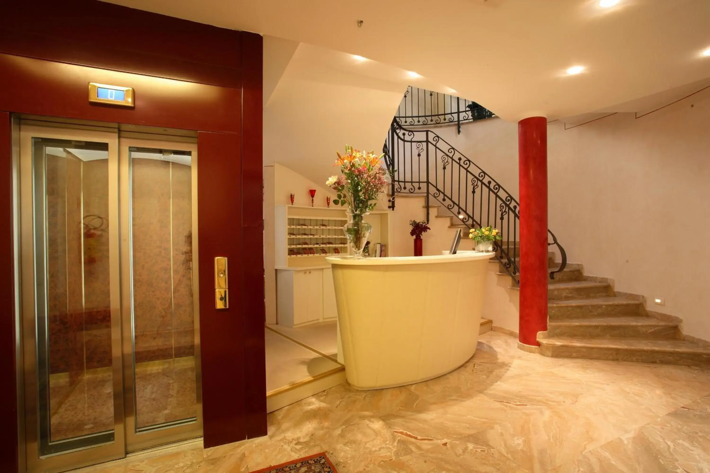 Lobby or reception, Bathroom in Casa Romagnosi