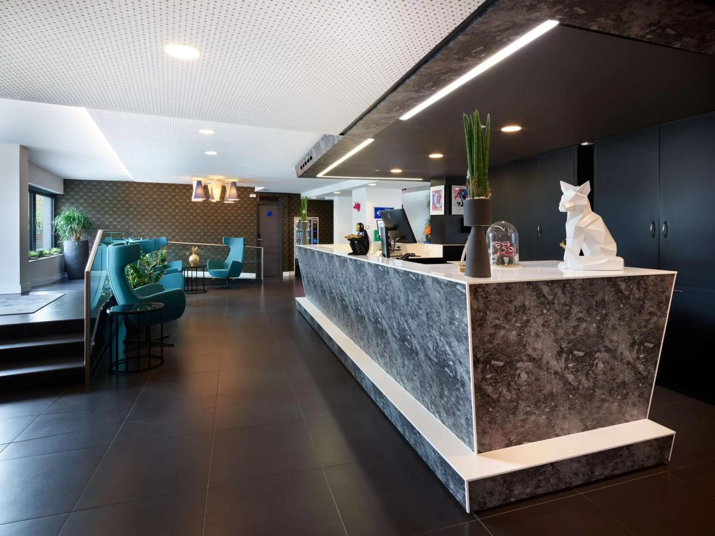 Lounge or bar, Lobby/Reception in Park Inn by Radisson Luxembourg City