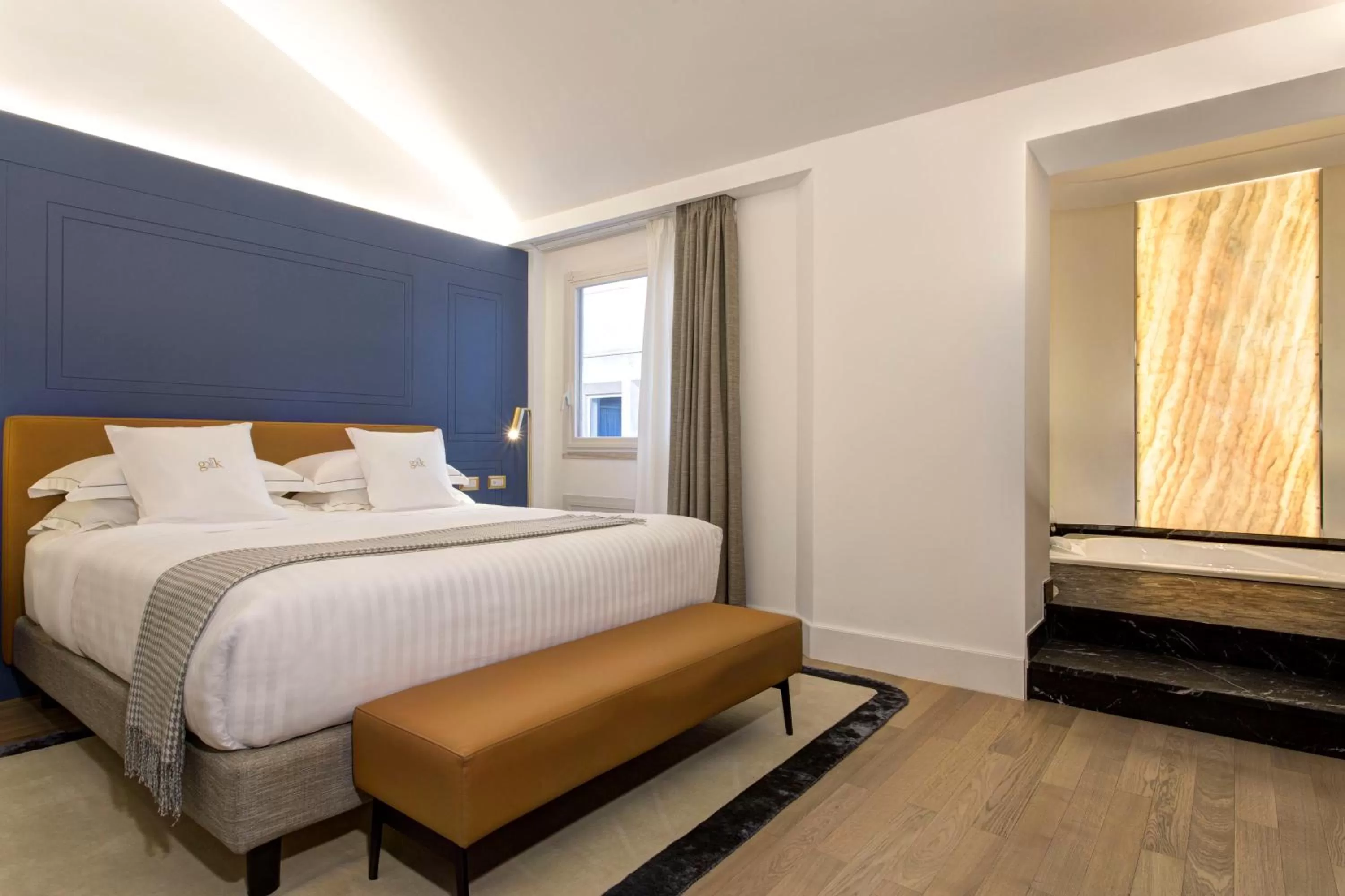 Bed in Elizabeth Unique Hotel | a Member of Design Hotels™