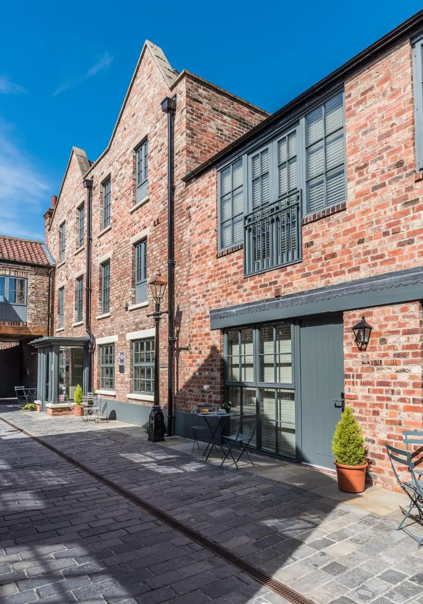 Inner courtyard view, Property Building in The Lawrance Luxury Aparthotel - York