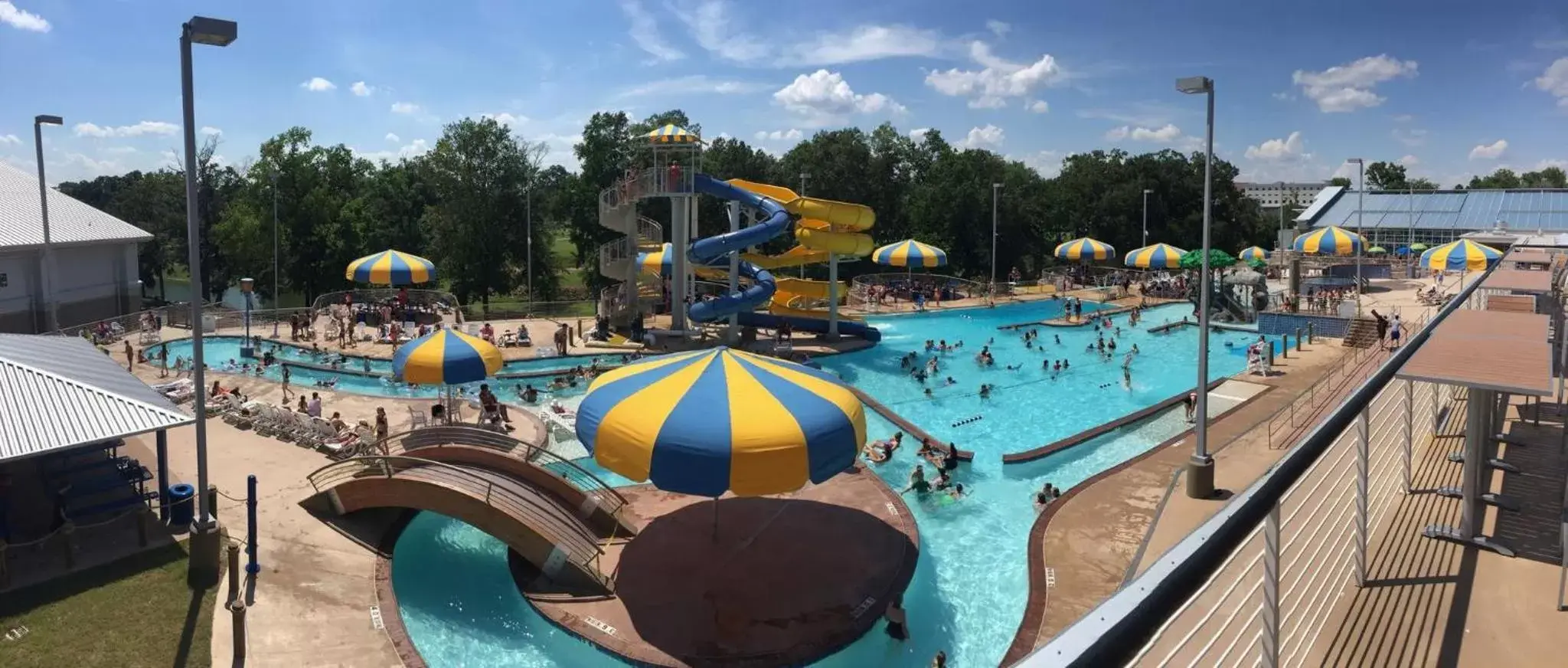 Area and facilities, Water Park in Holiday Inn Express & Suites Batesville, an IHG Hotel