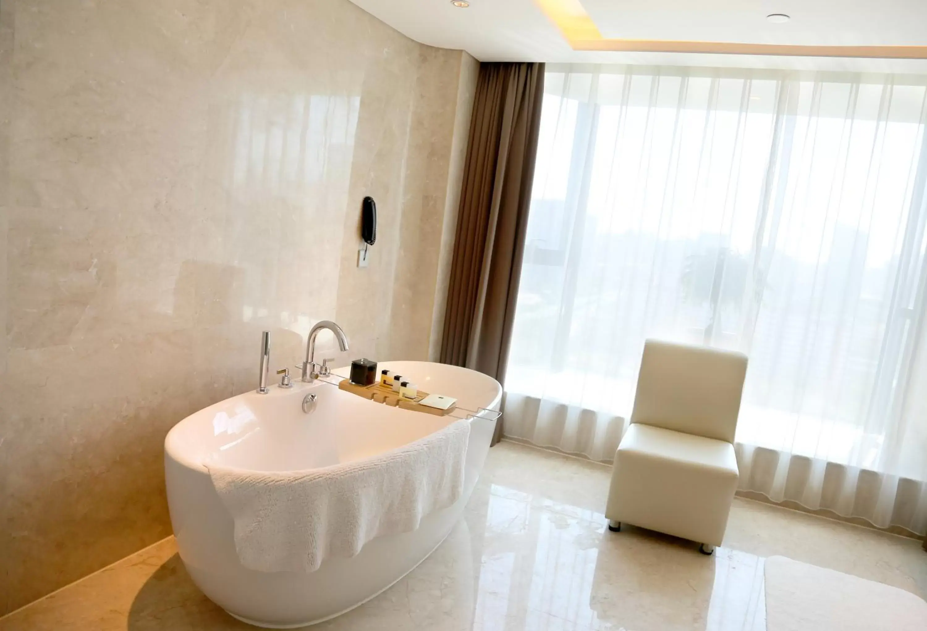 Bathroom in Grand Metropark Hotel Beijing